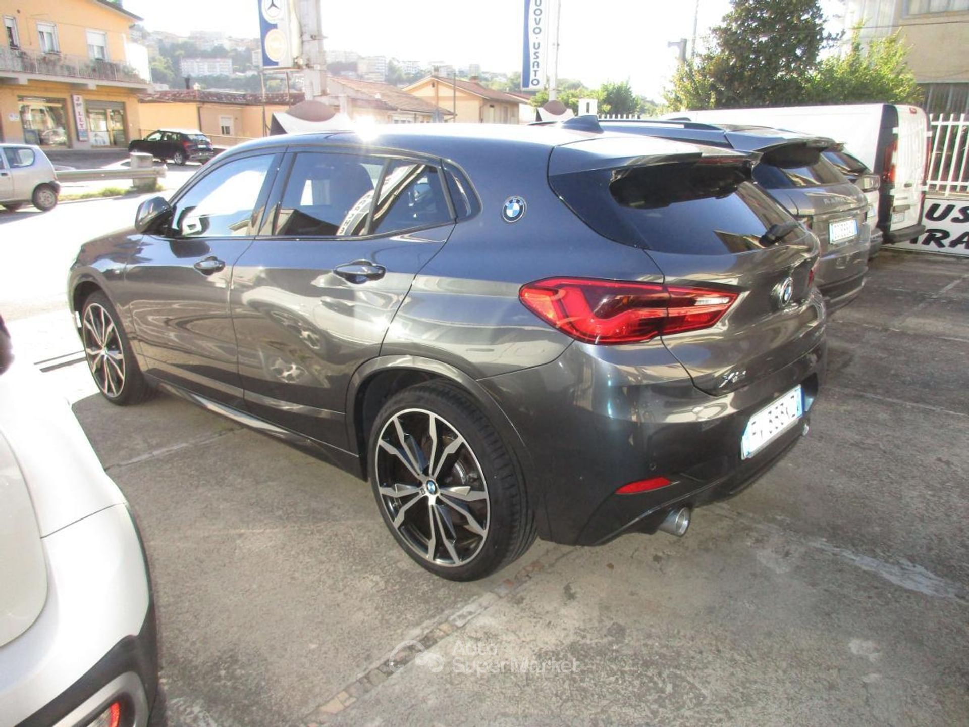 BMW X2
