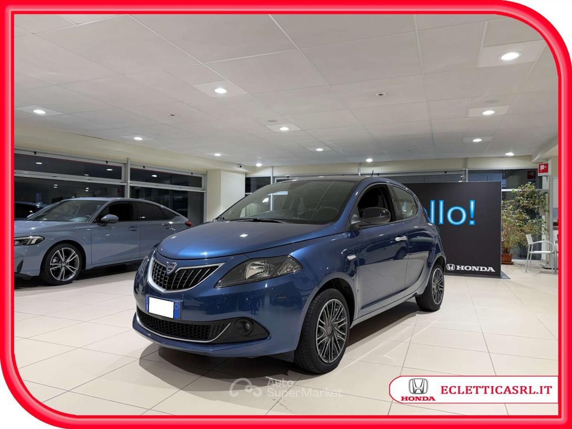 Lancia Ypsilon