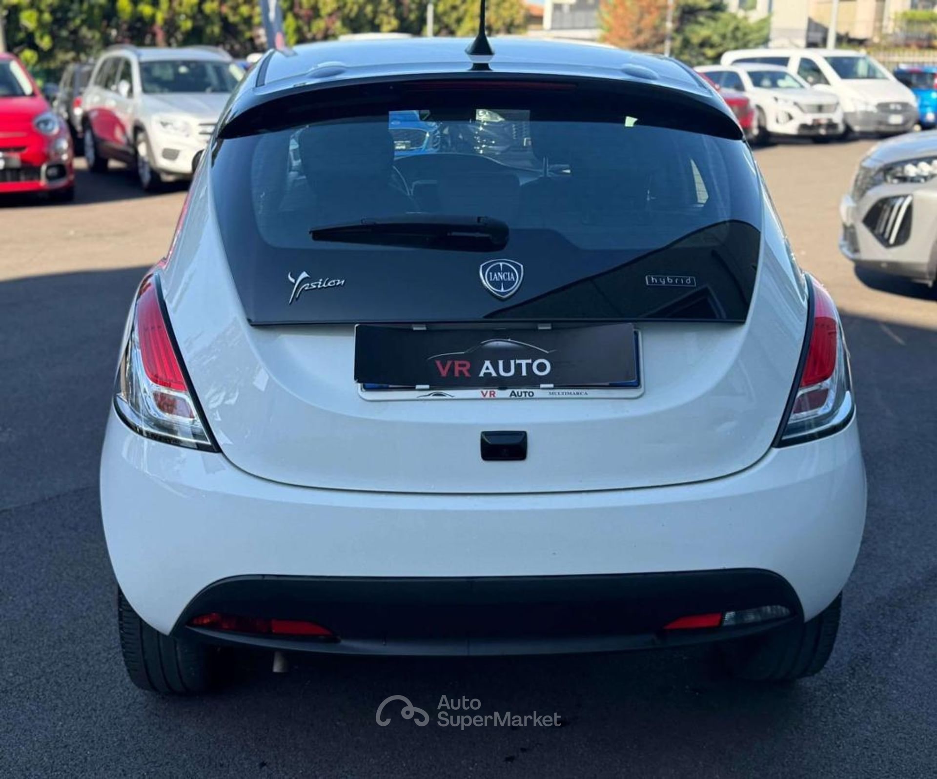 Lancia Ypsilon