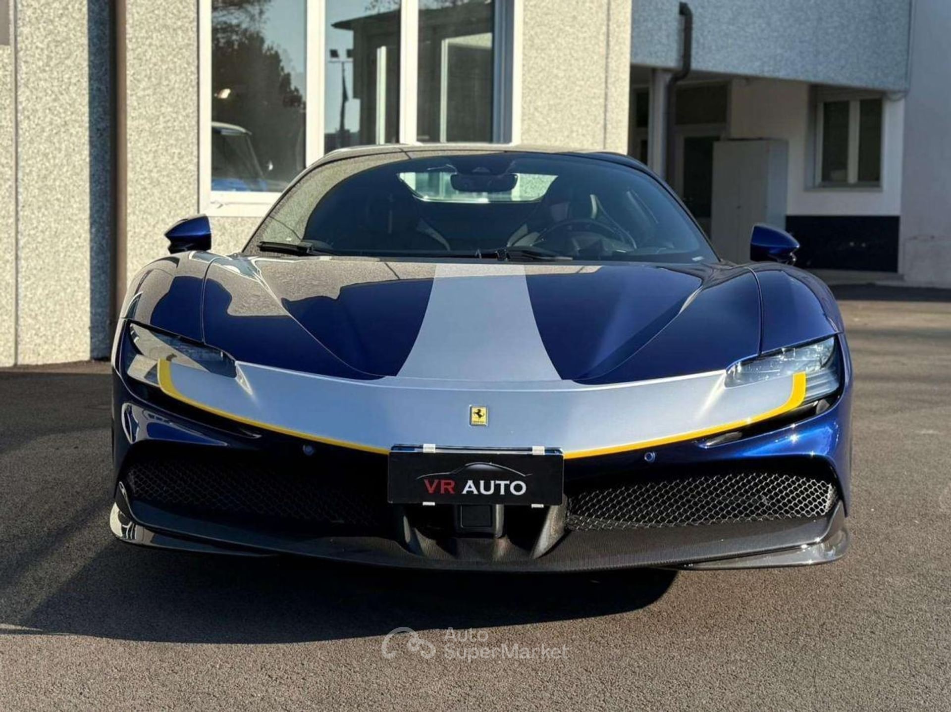 Ferrari SF90