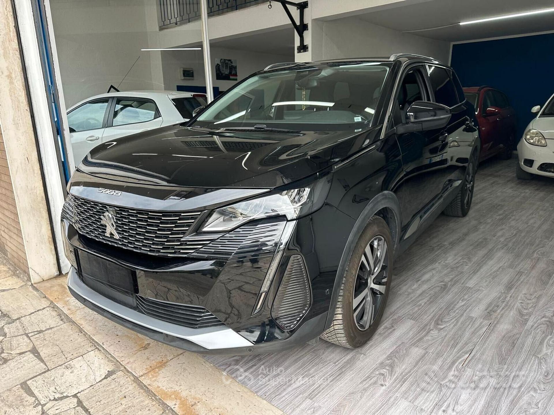 Peugeot 5008