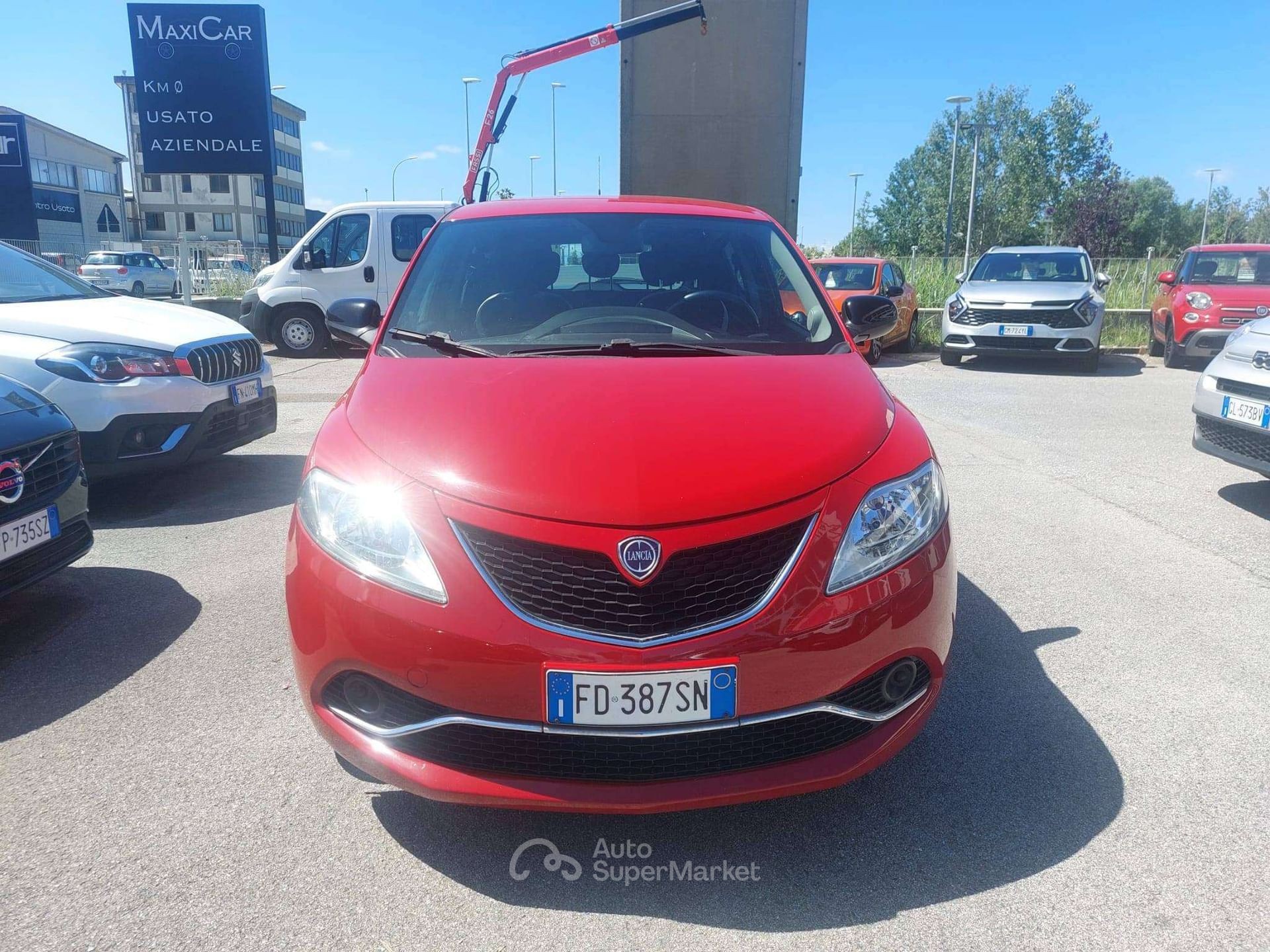 Lancia Ypsilon