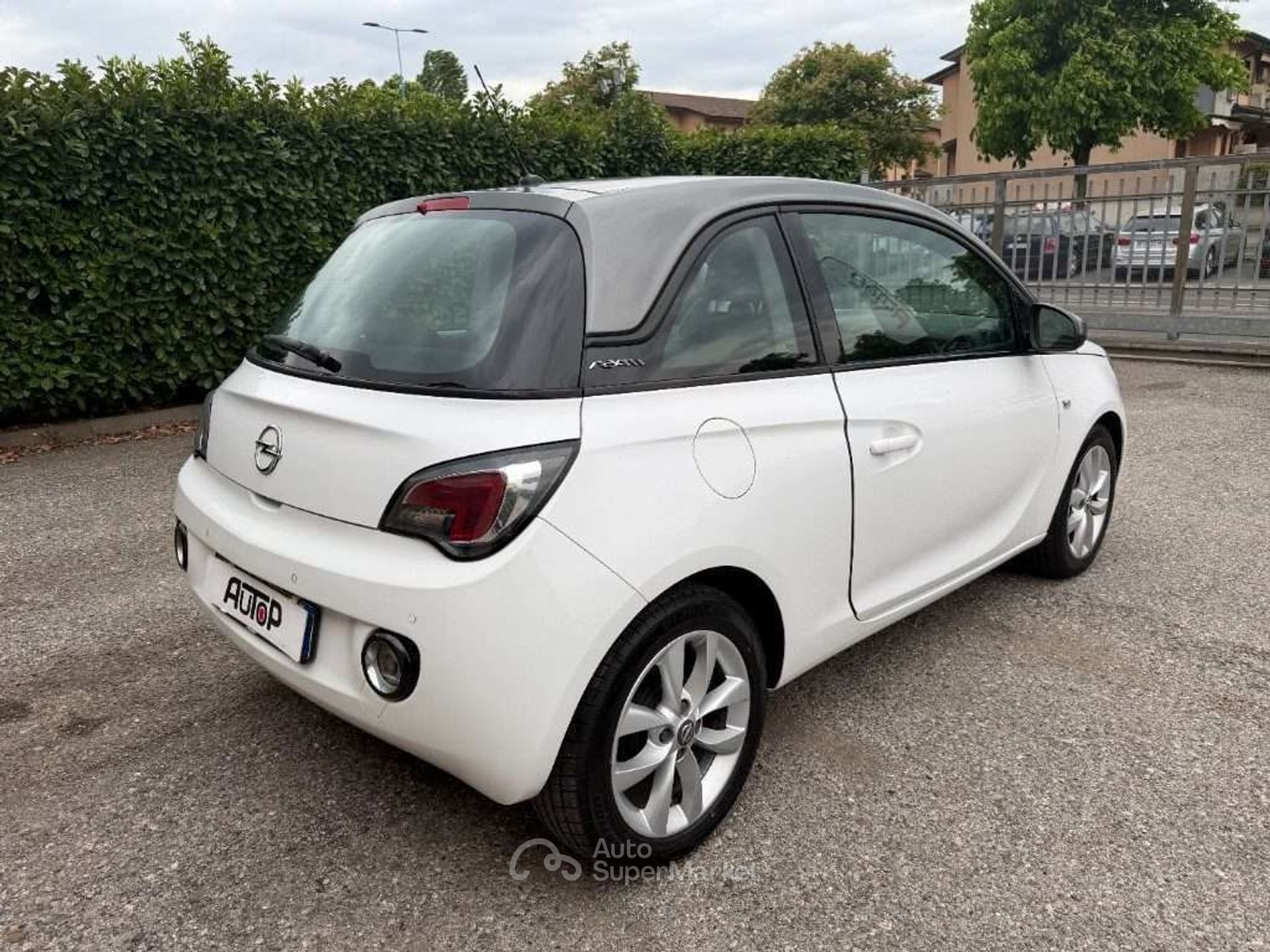 Opel Adam