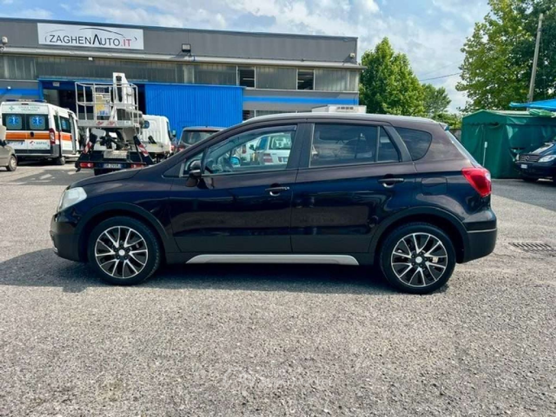 Suzuki SX4