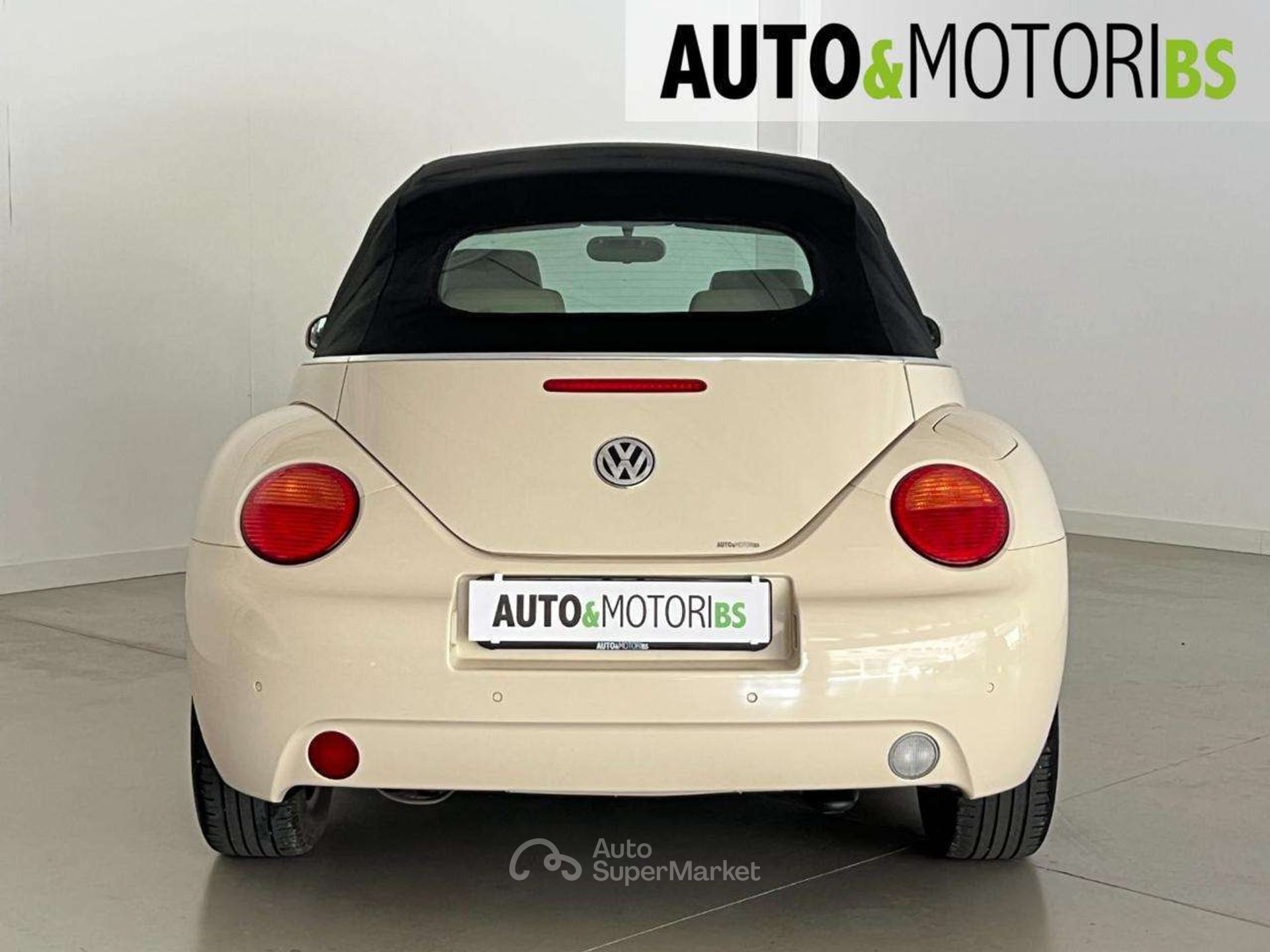 Volkswagen New Beetle