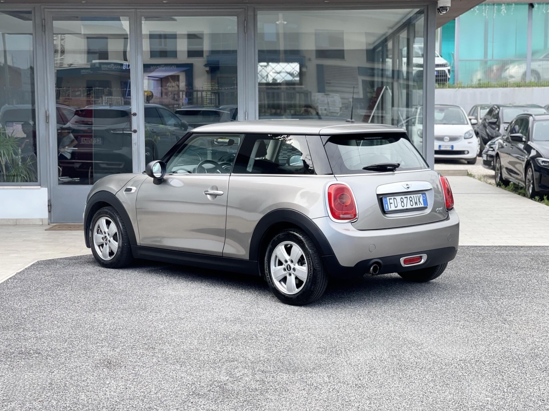 MINI 1.5 Cooper D Hype 5