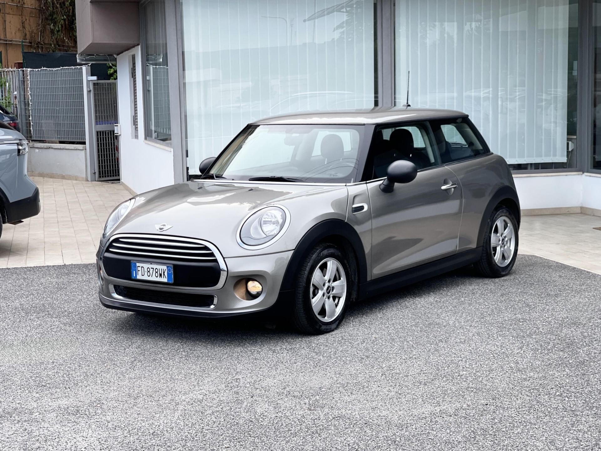 MINI 1.5 Cooper D Hype 5