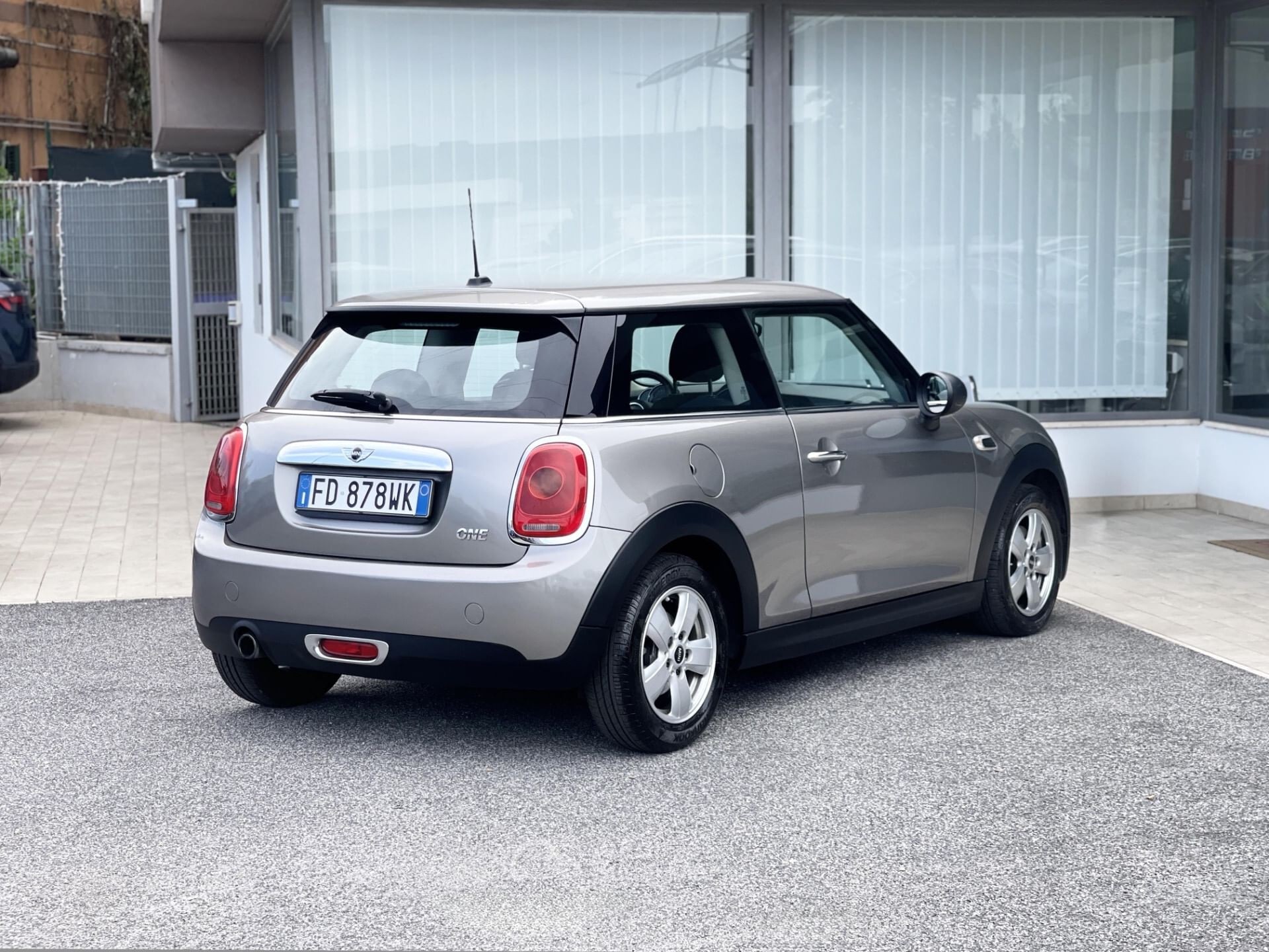 MINI 1.5 Cooper D Hype 5