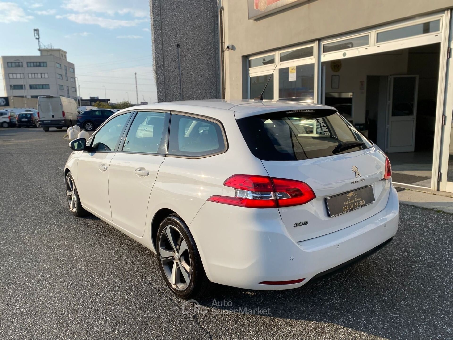 Peugeot 308