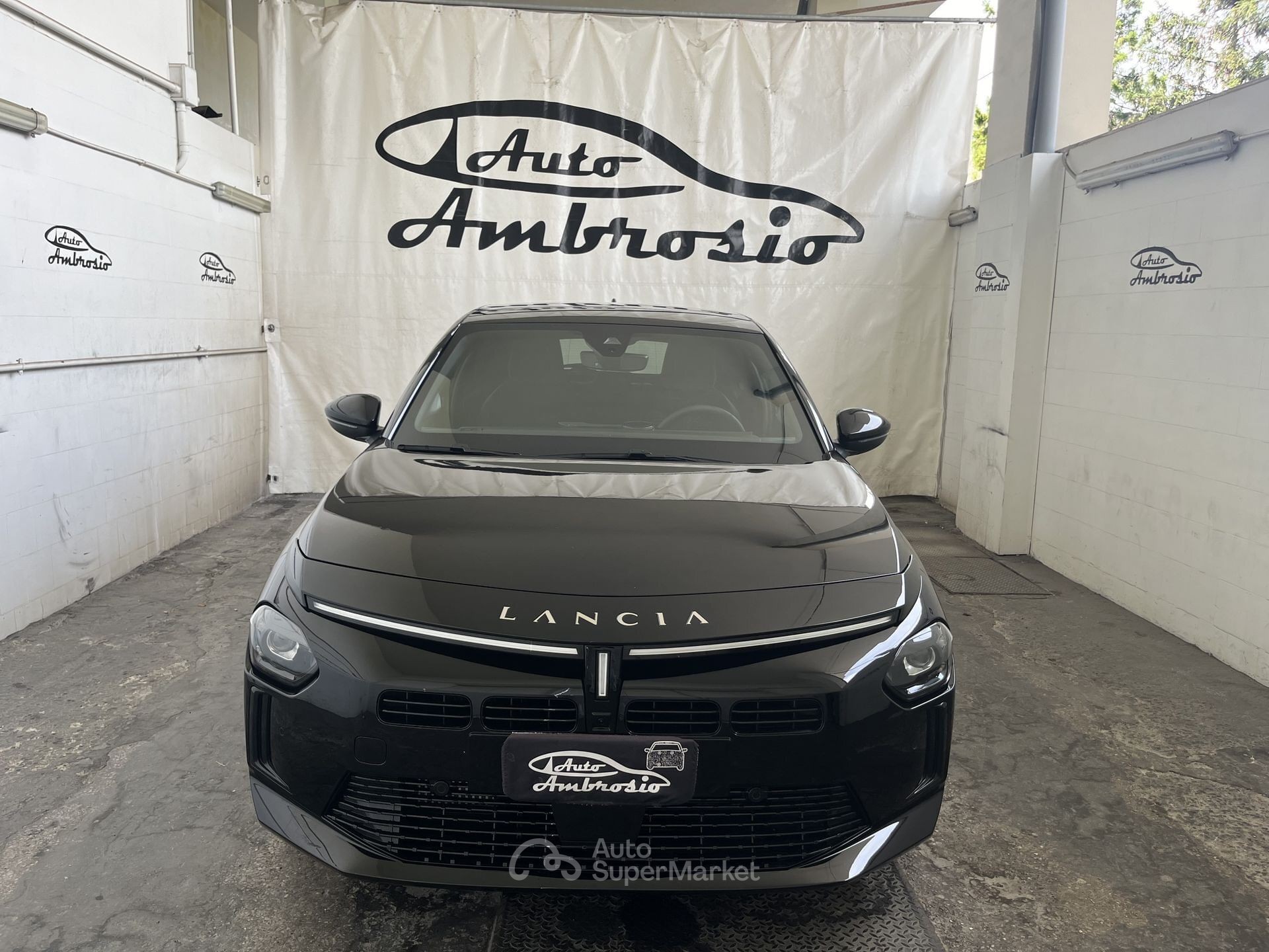 Lancia Ypsilon