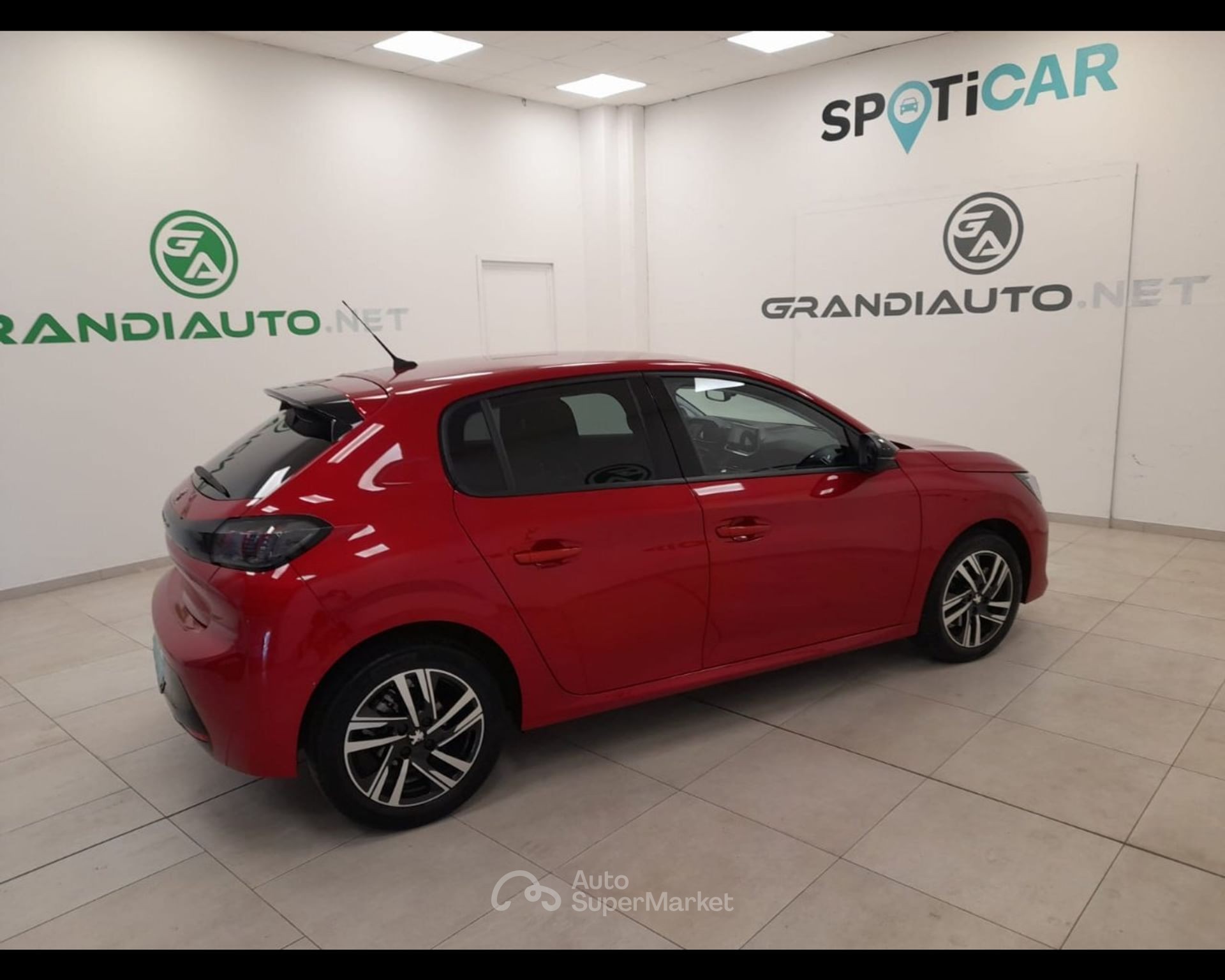 Peugeot 208