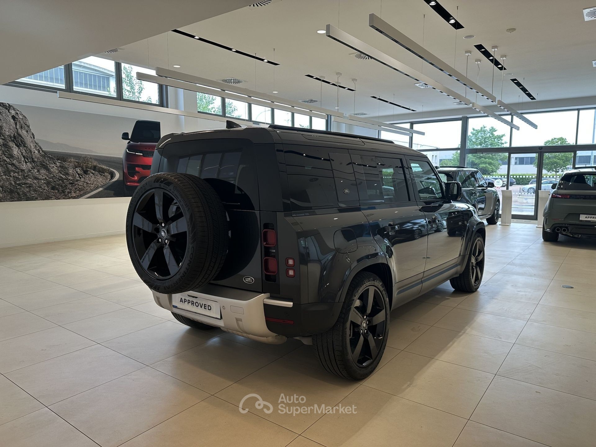 Land Rover Defender