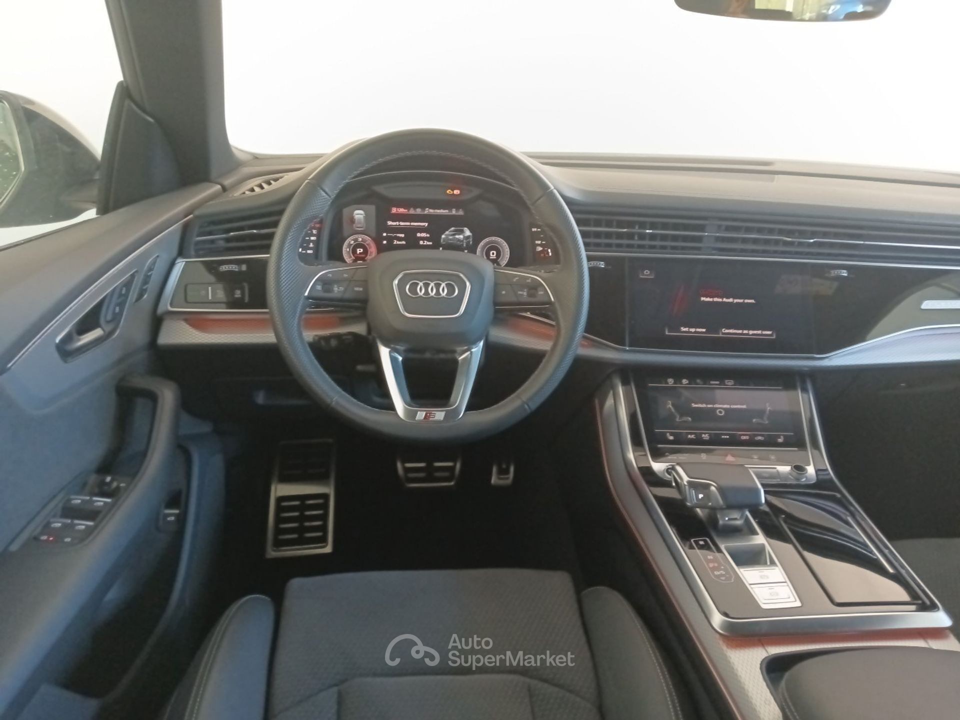 Audi Q8