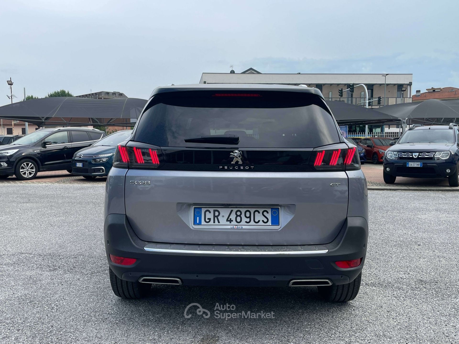 Peugeot 5008