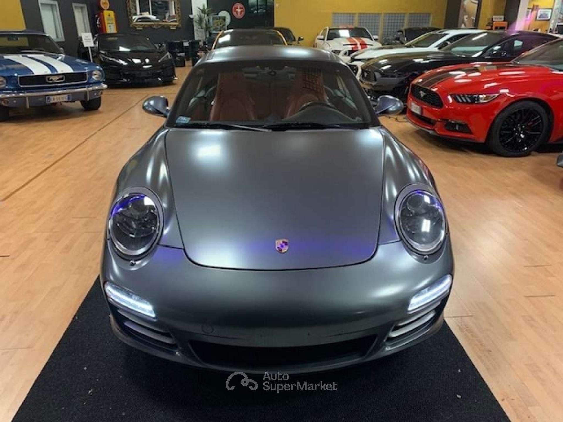 Porsche 911
