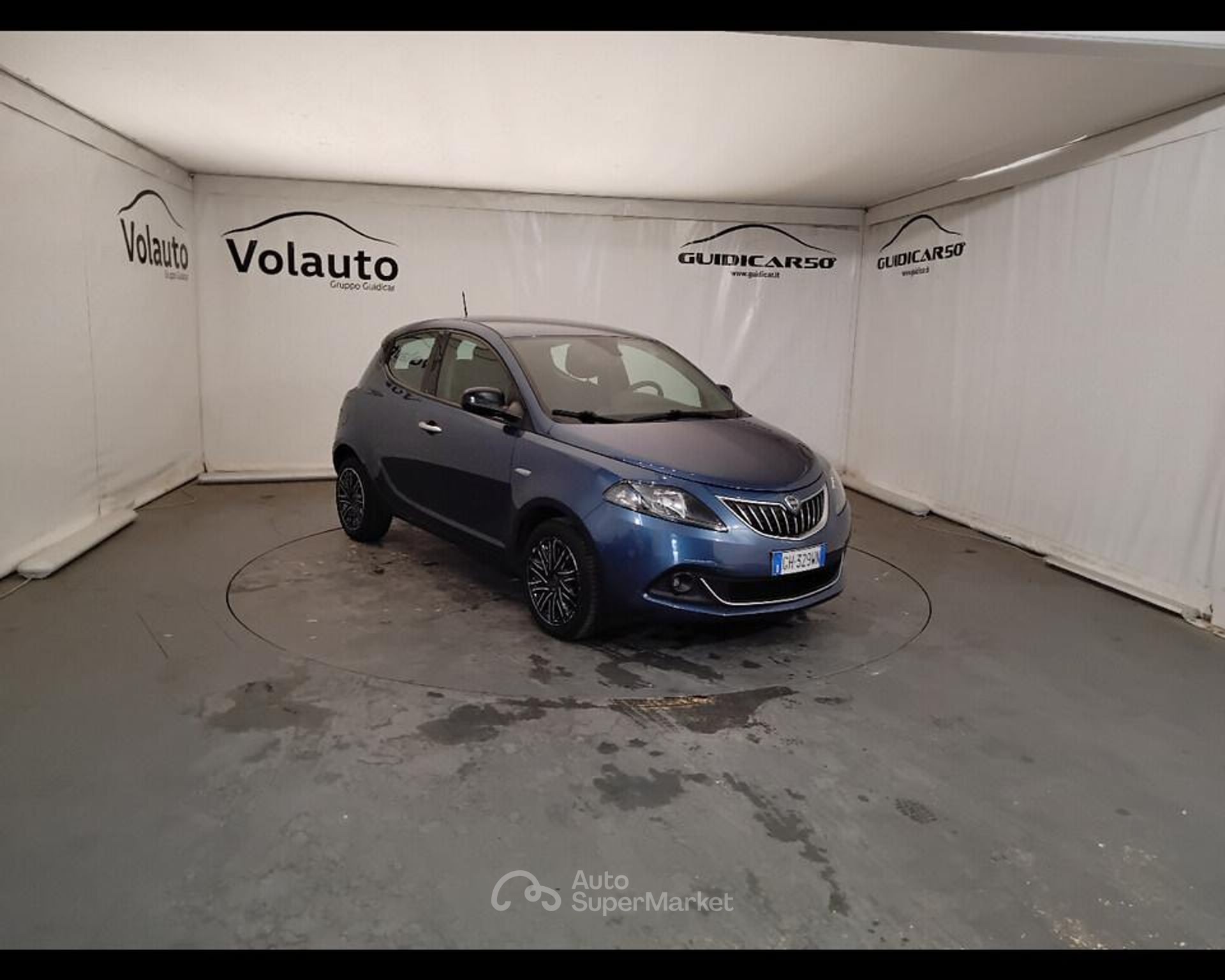 Lancia Ypsilon