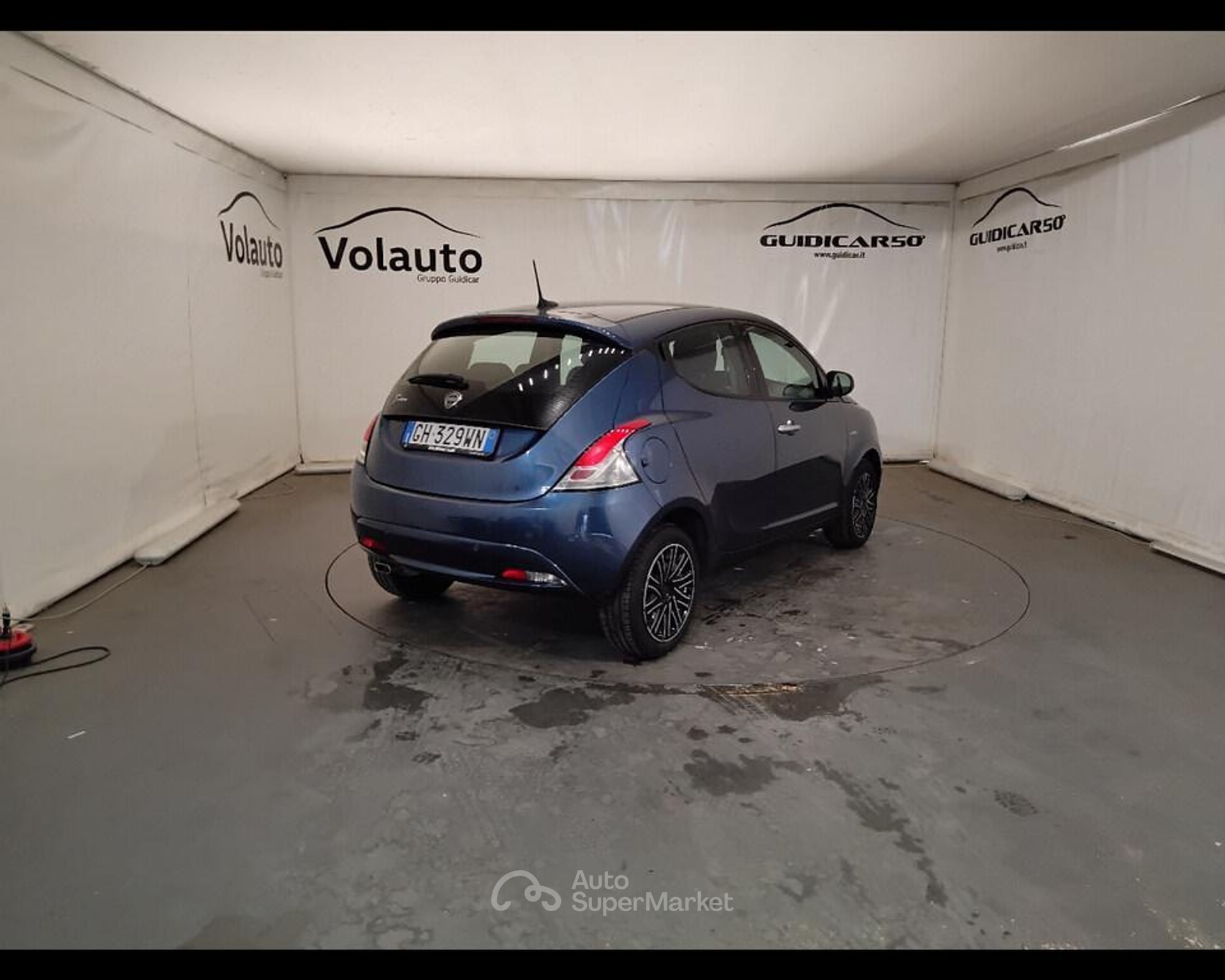 Lancia Ypsilon