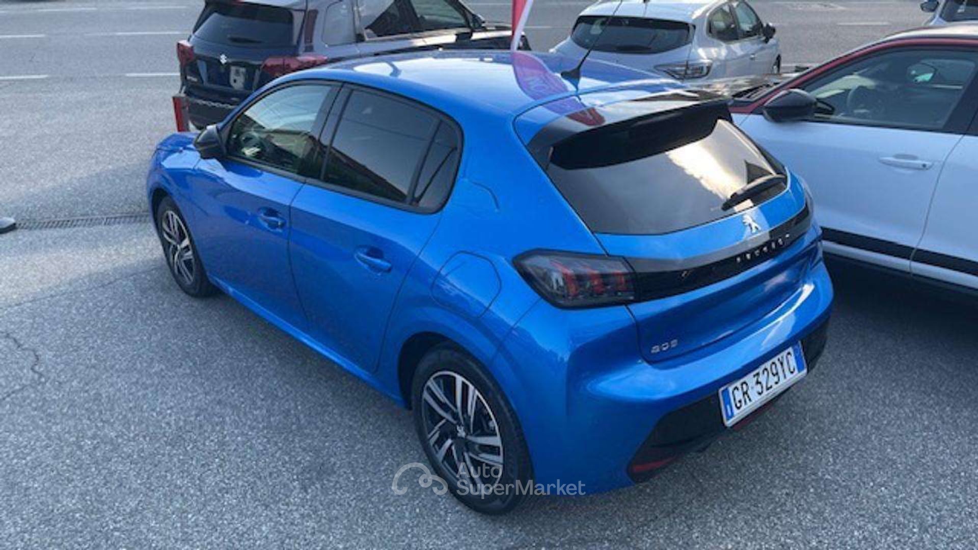 Peugeot 208