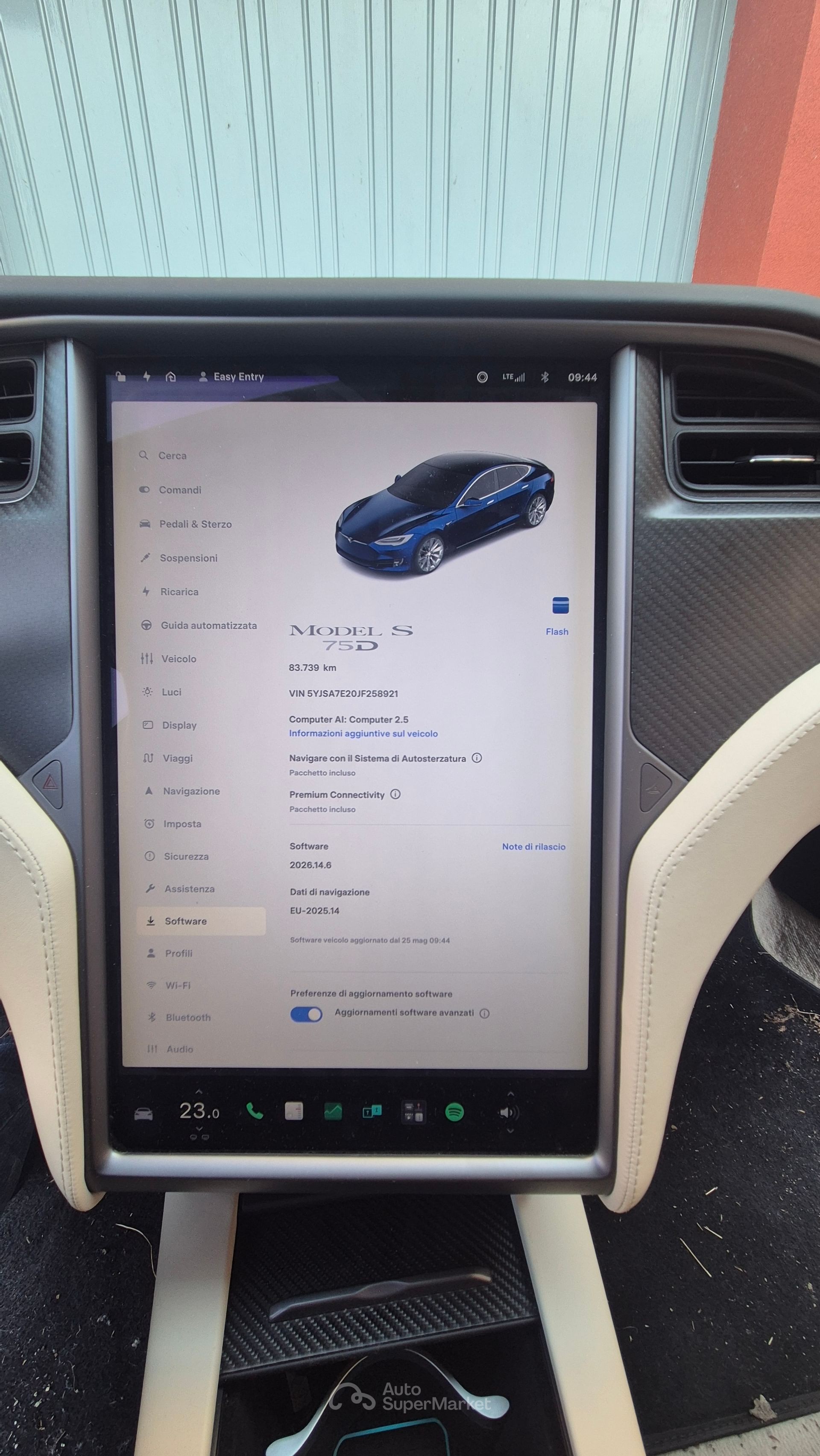 Tesla Model S