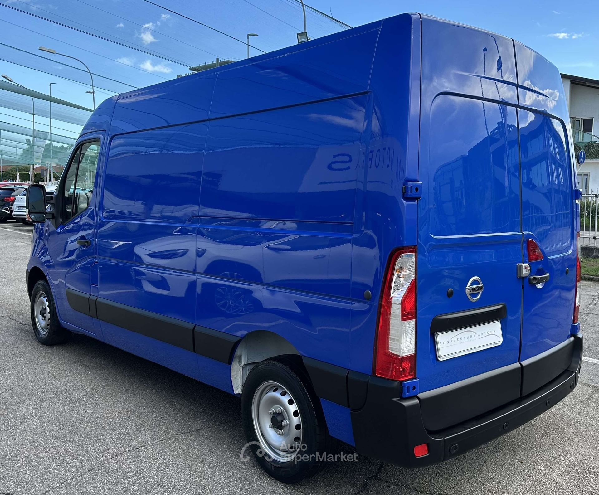 Nissan Interstar