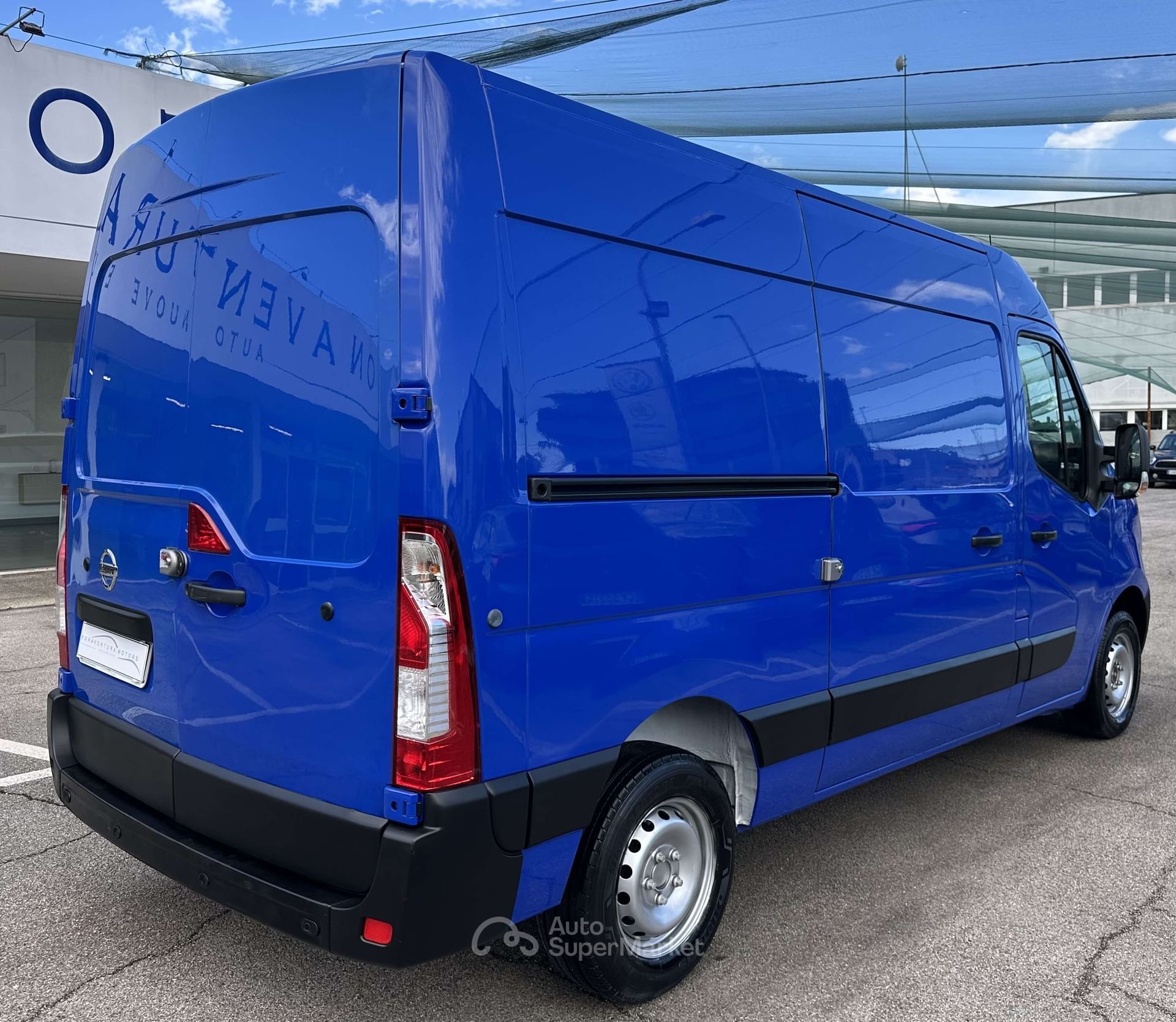 Nissan Interstar