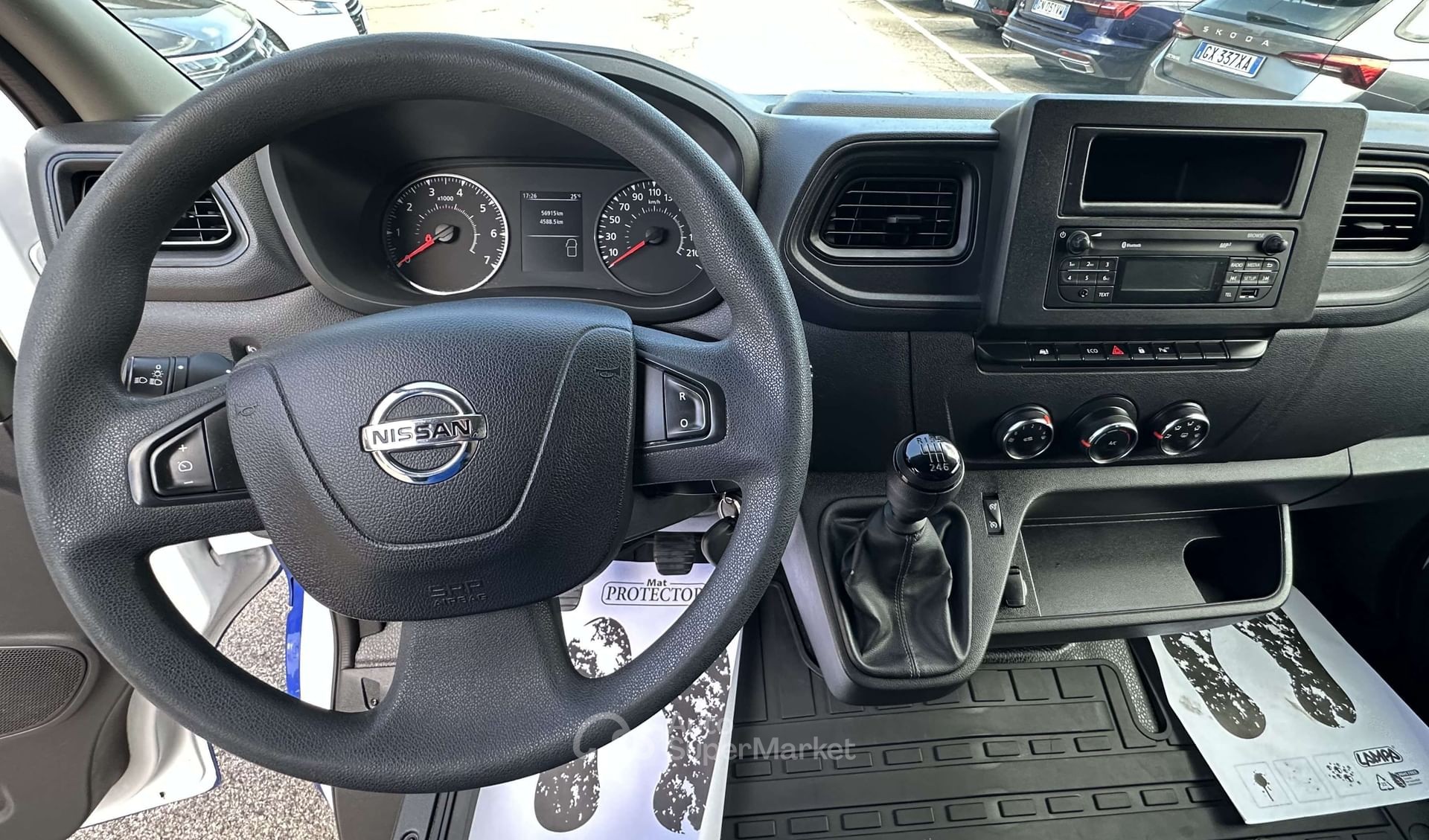 Nissan Interstar