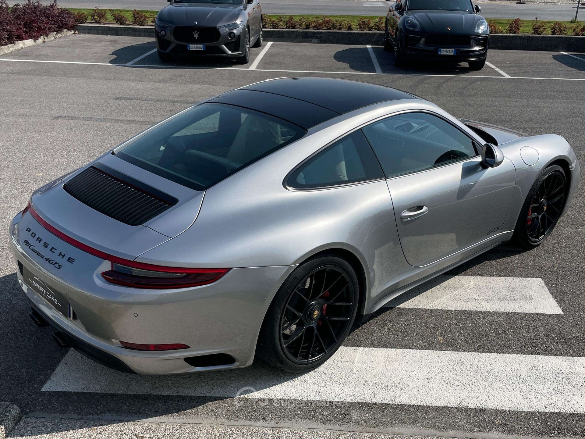 Porsche 911