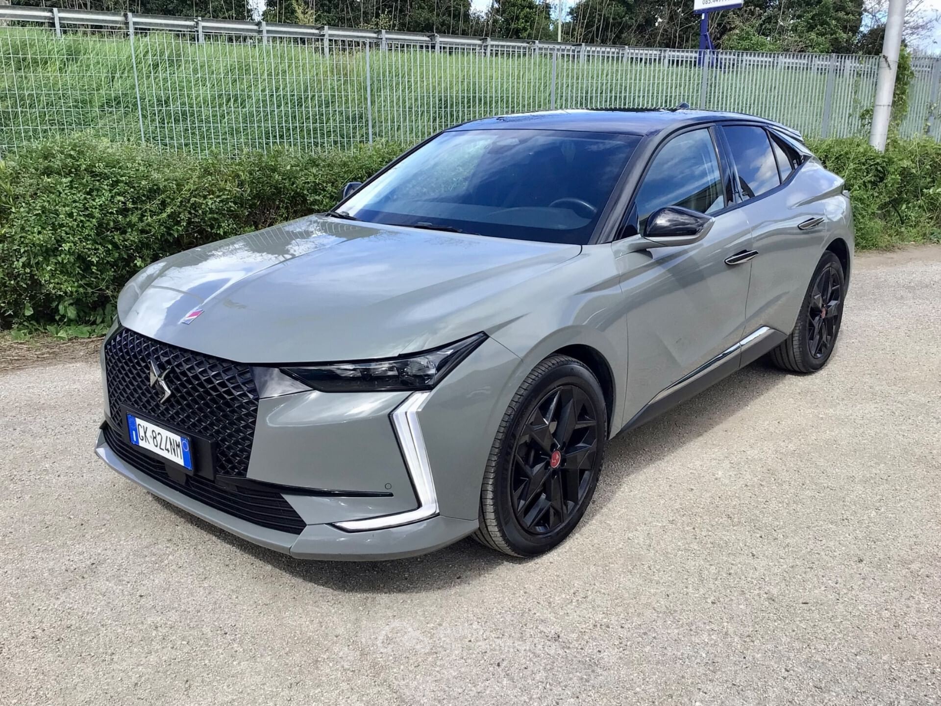 DS Automobiles DS 4