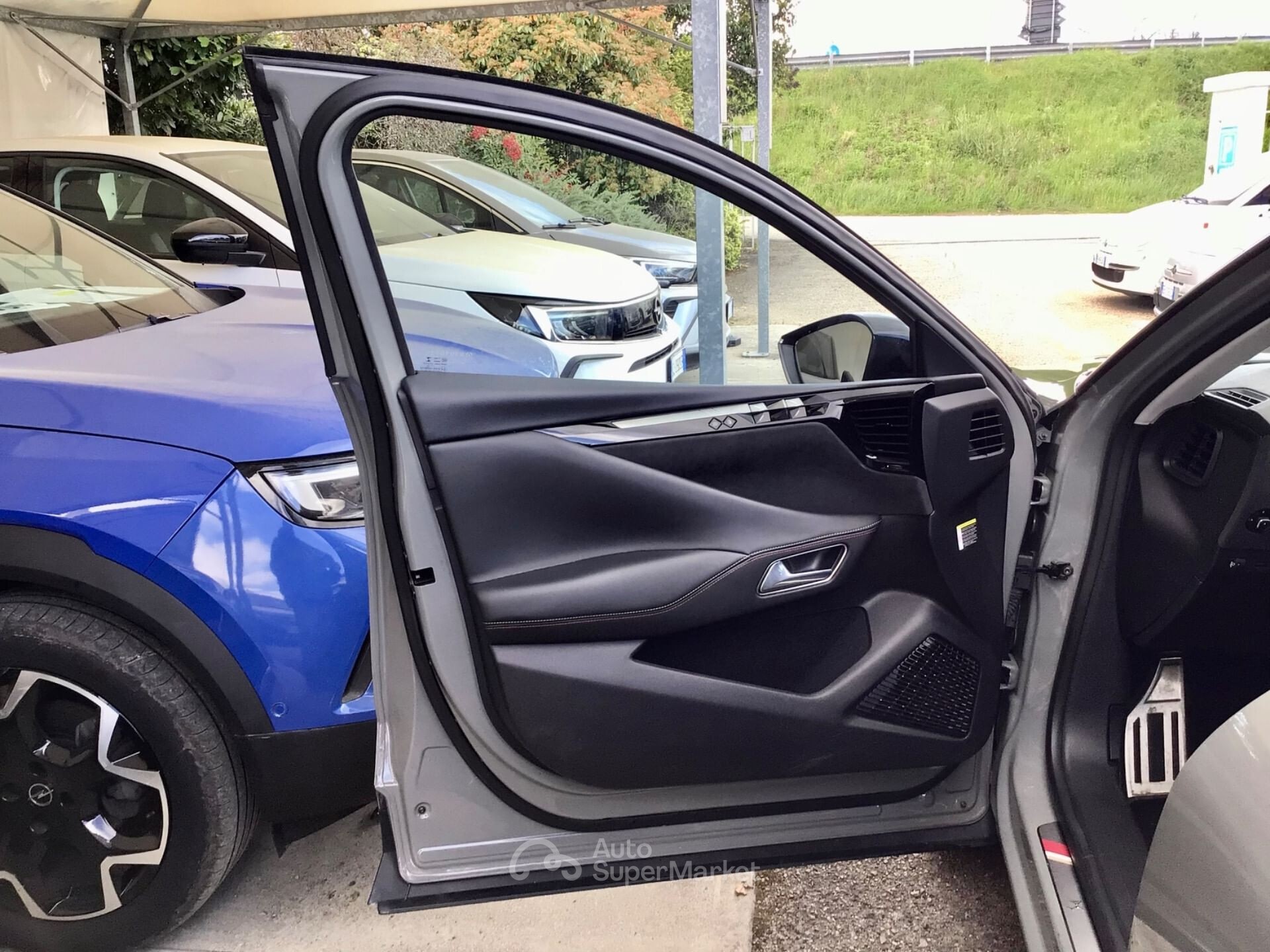 DS Automobiles DS 4