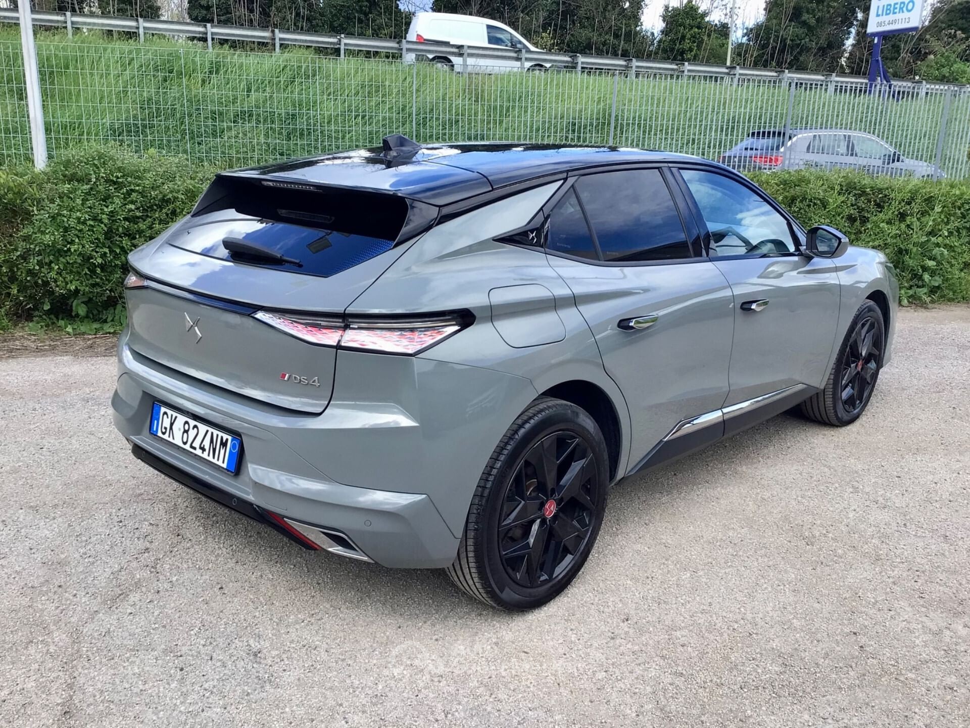 DS Automobiles DS 4
