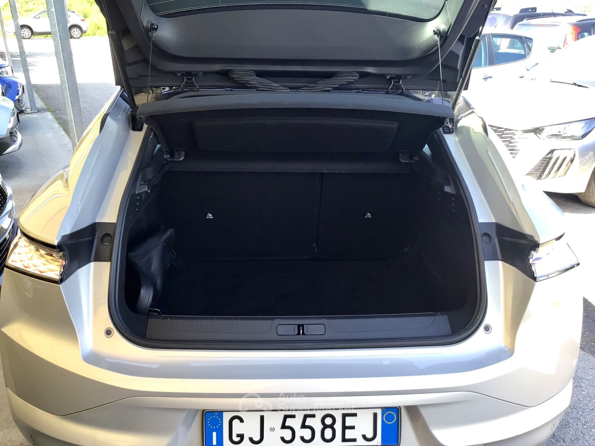DS Automobiles DS 4