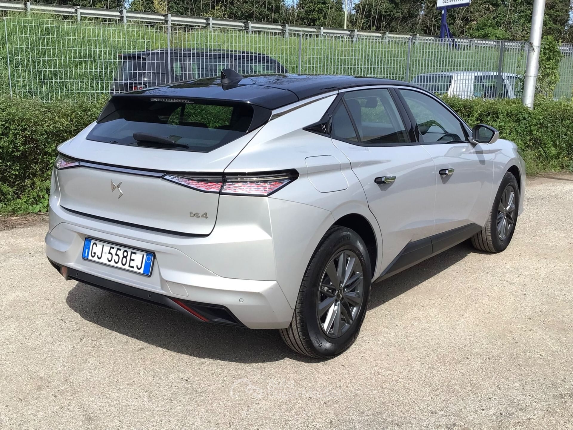 DS Automobiles DS 4