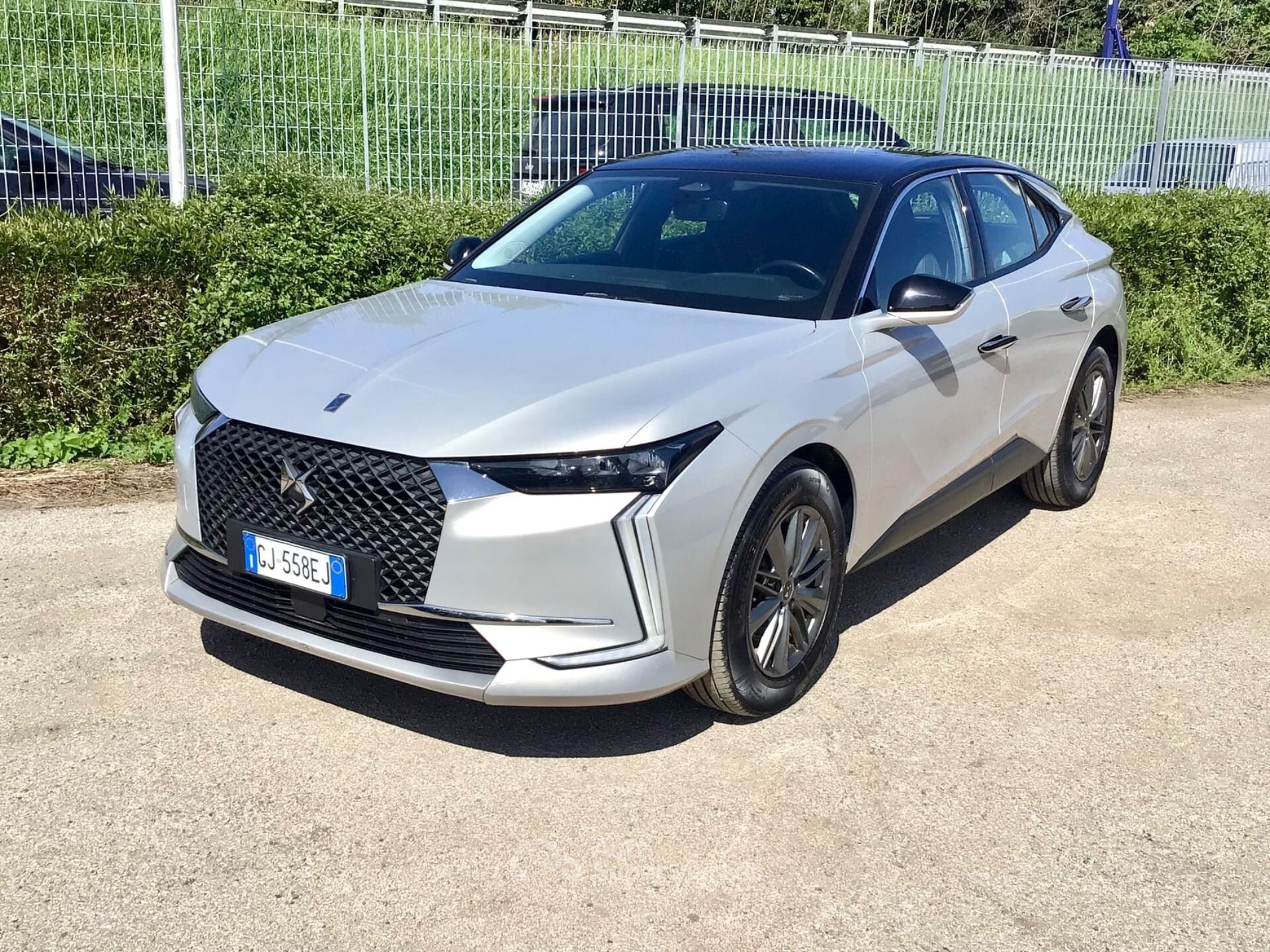 DS Automobiles DS 4