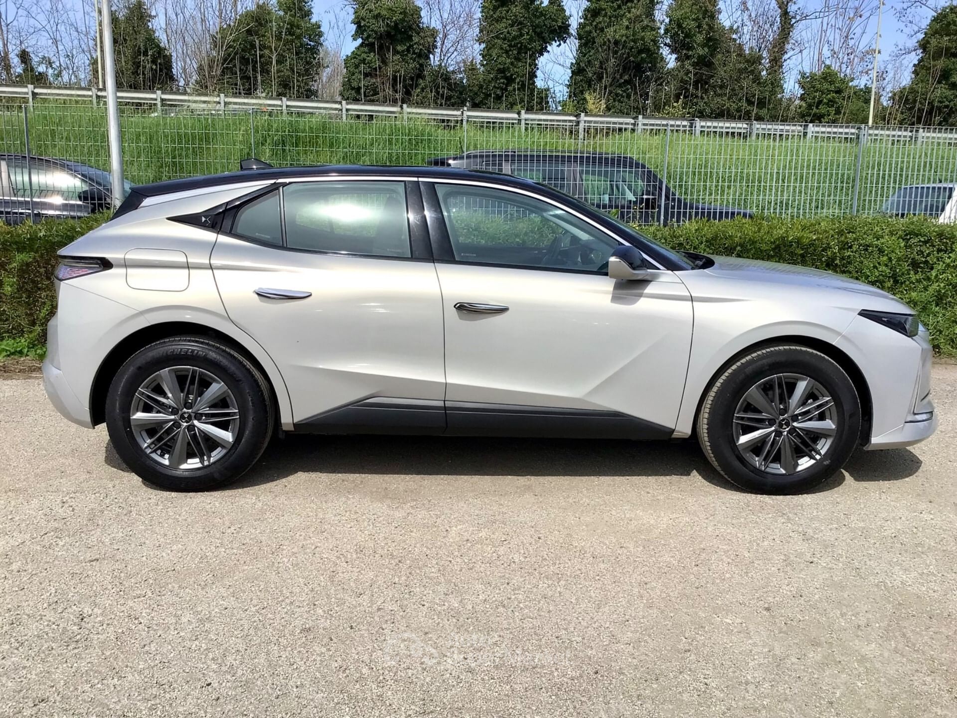 DS Automobiles DS 4
