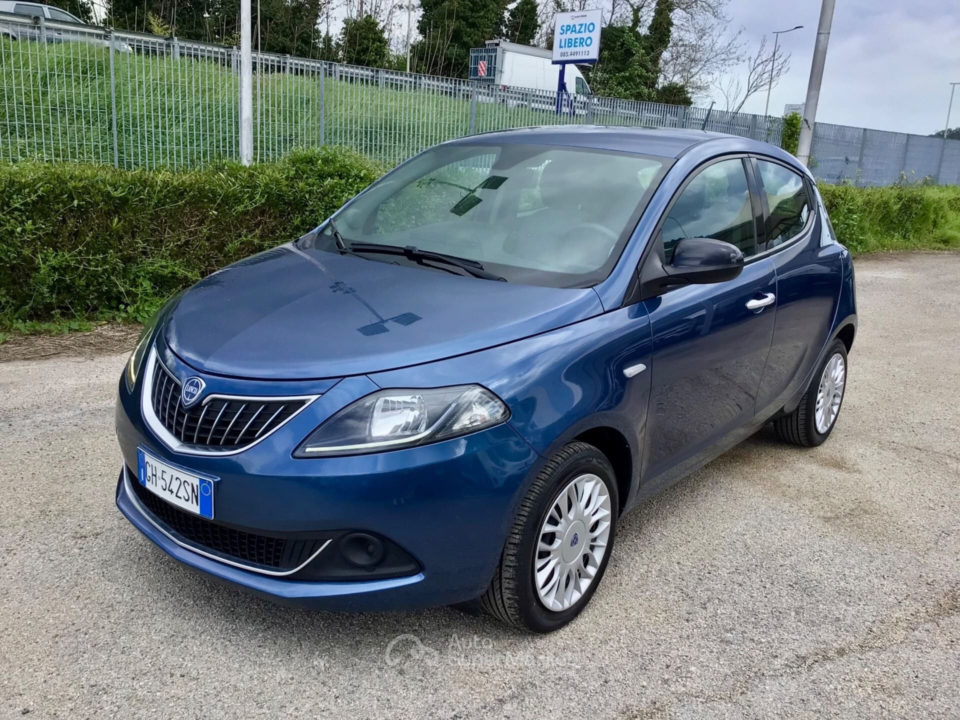 Lancia Ypsilon