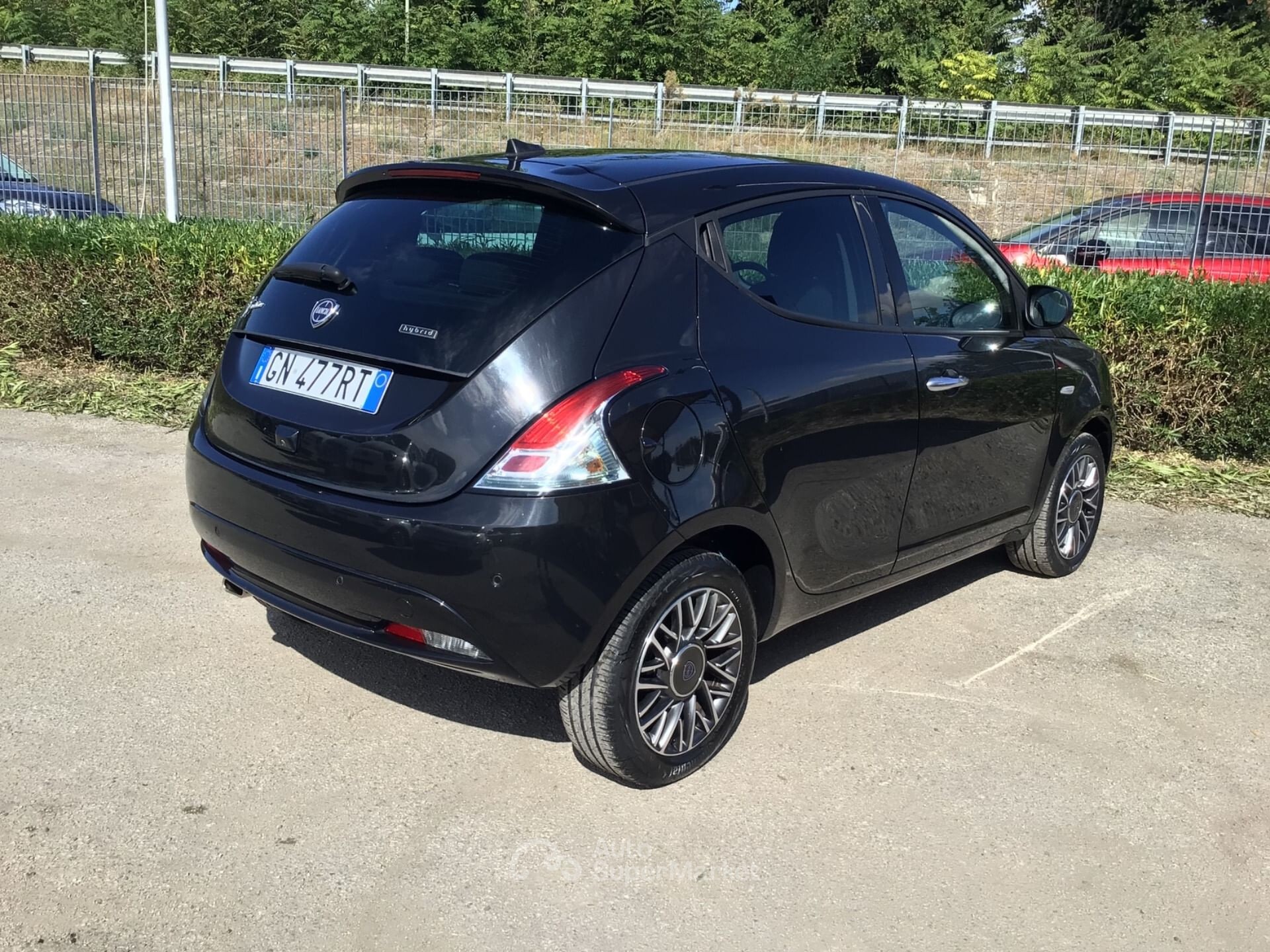 Lancia Ypsilon