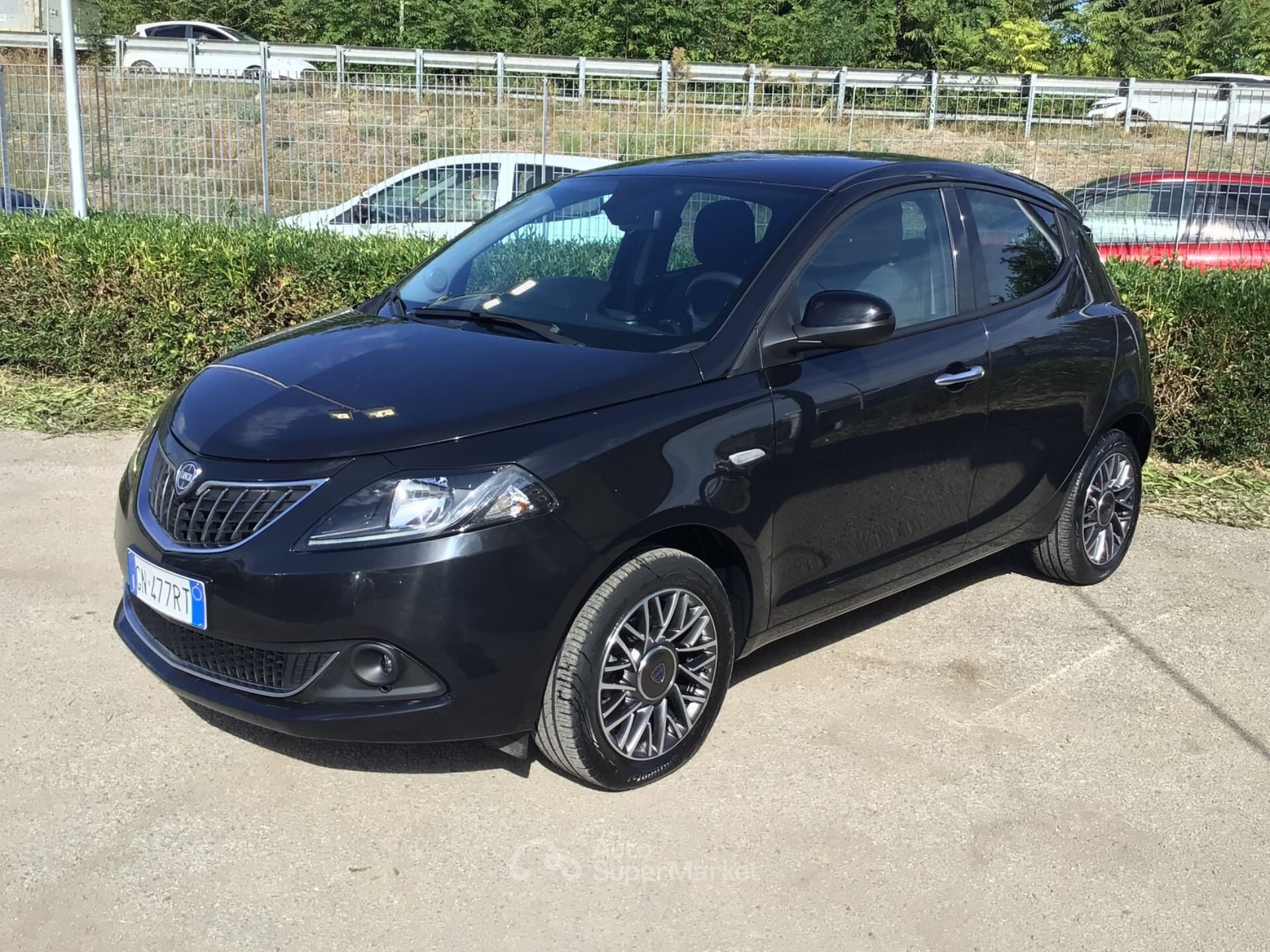 Lancia Ypsilon