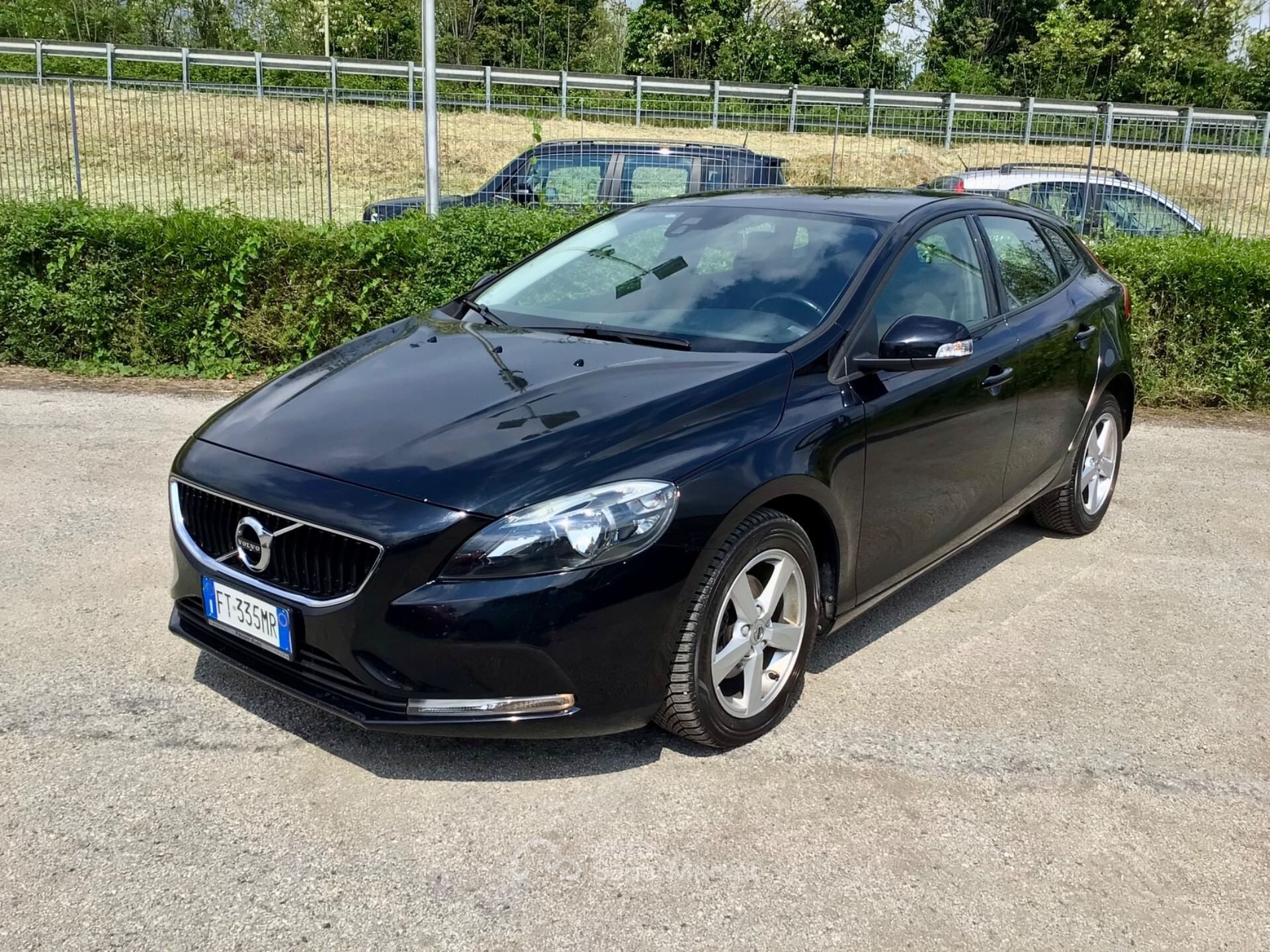 Volvo V40