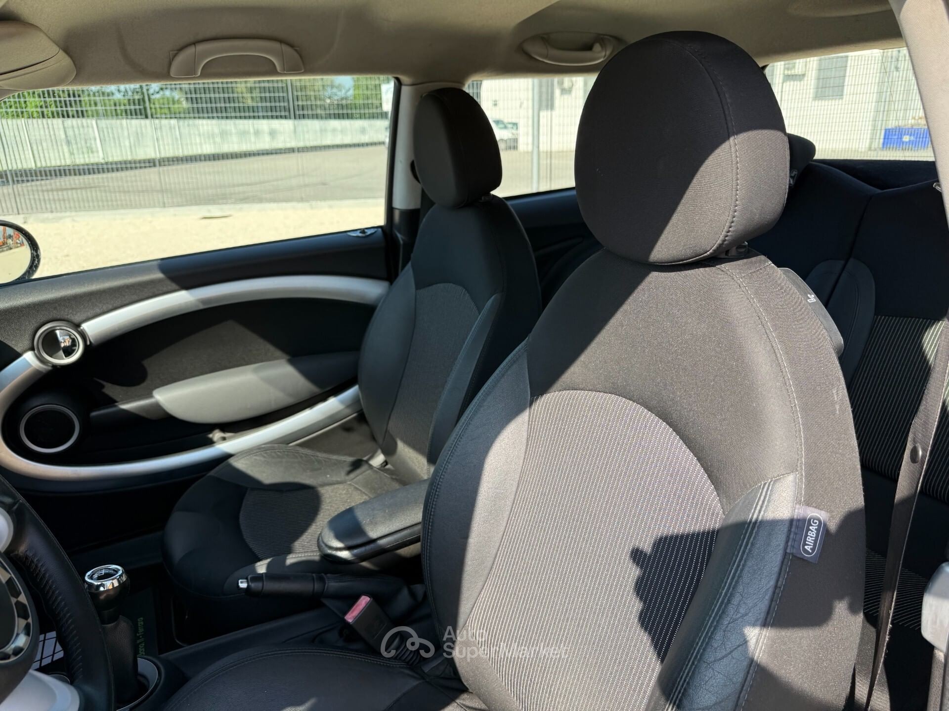 MINI 1.5 Cooper D Hype 5