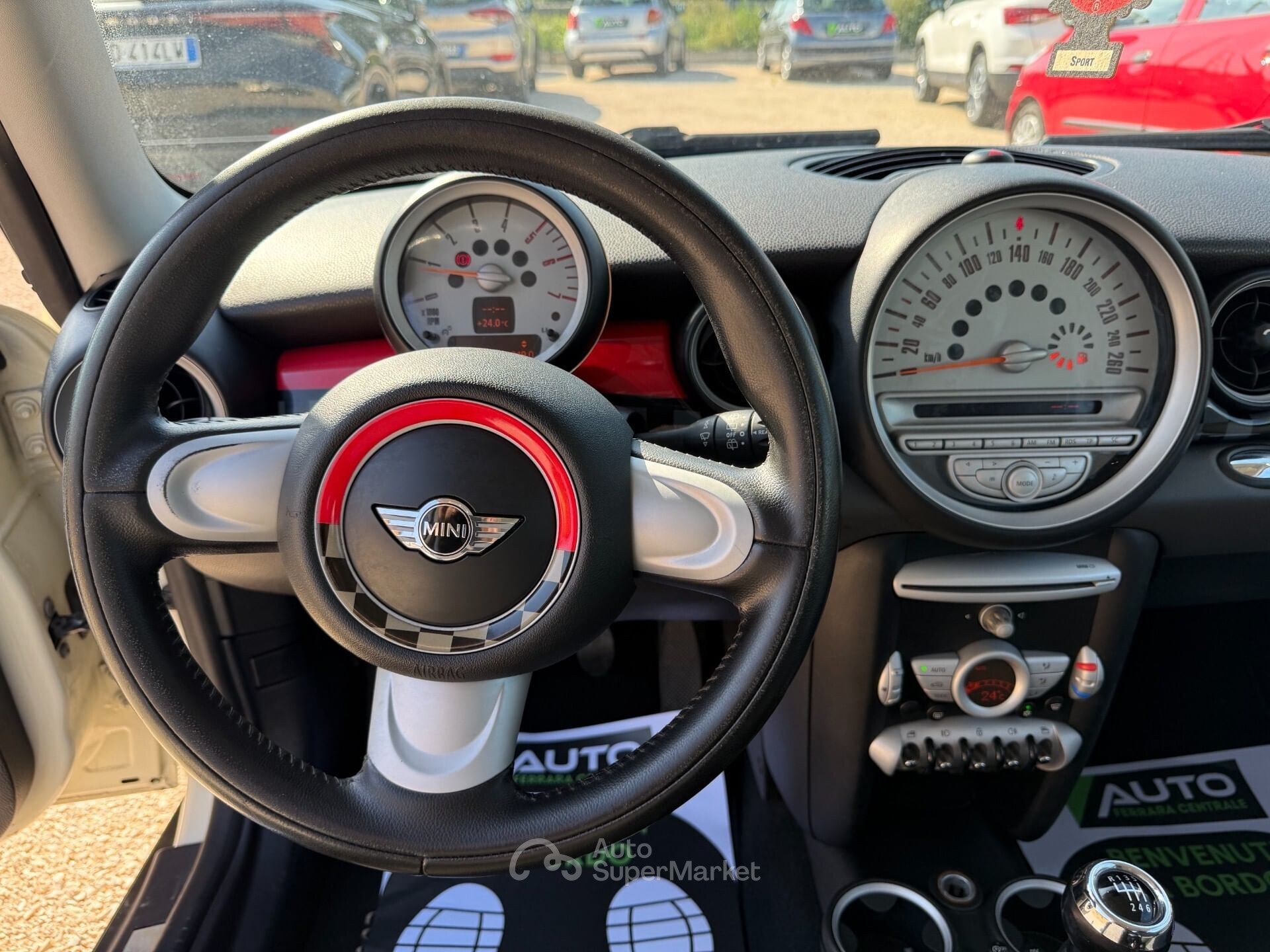 MINI 1.5 Cooper D Hype 5