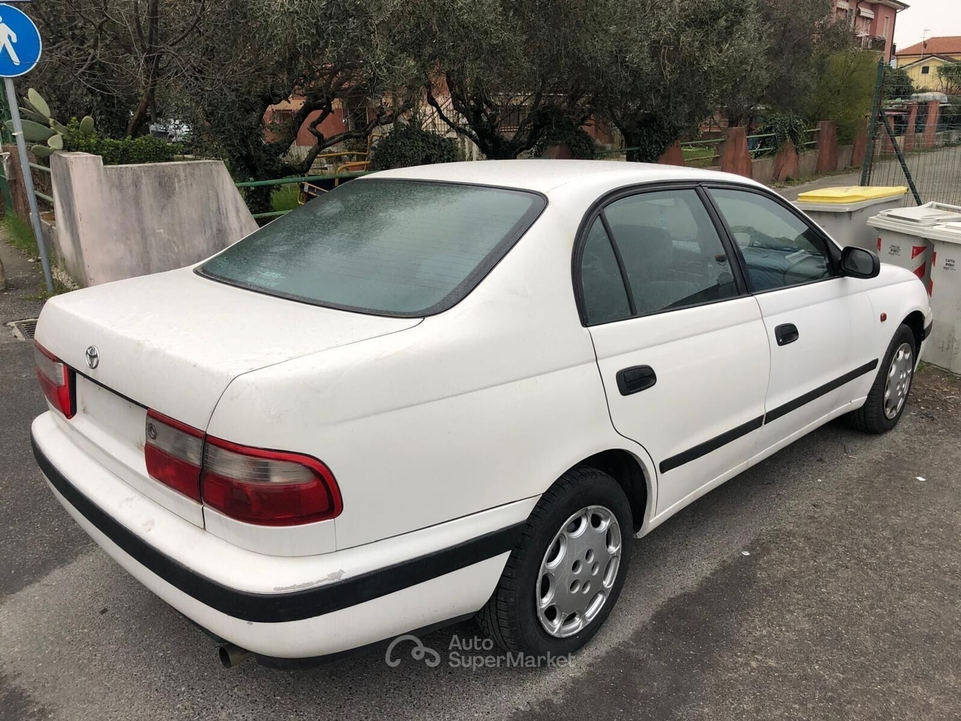 Toyota Carina E