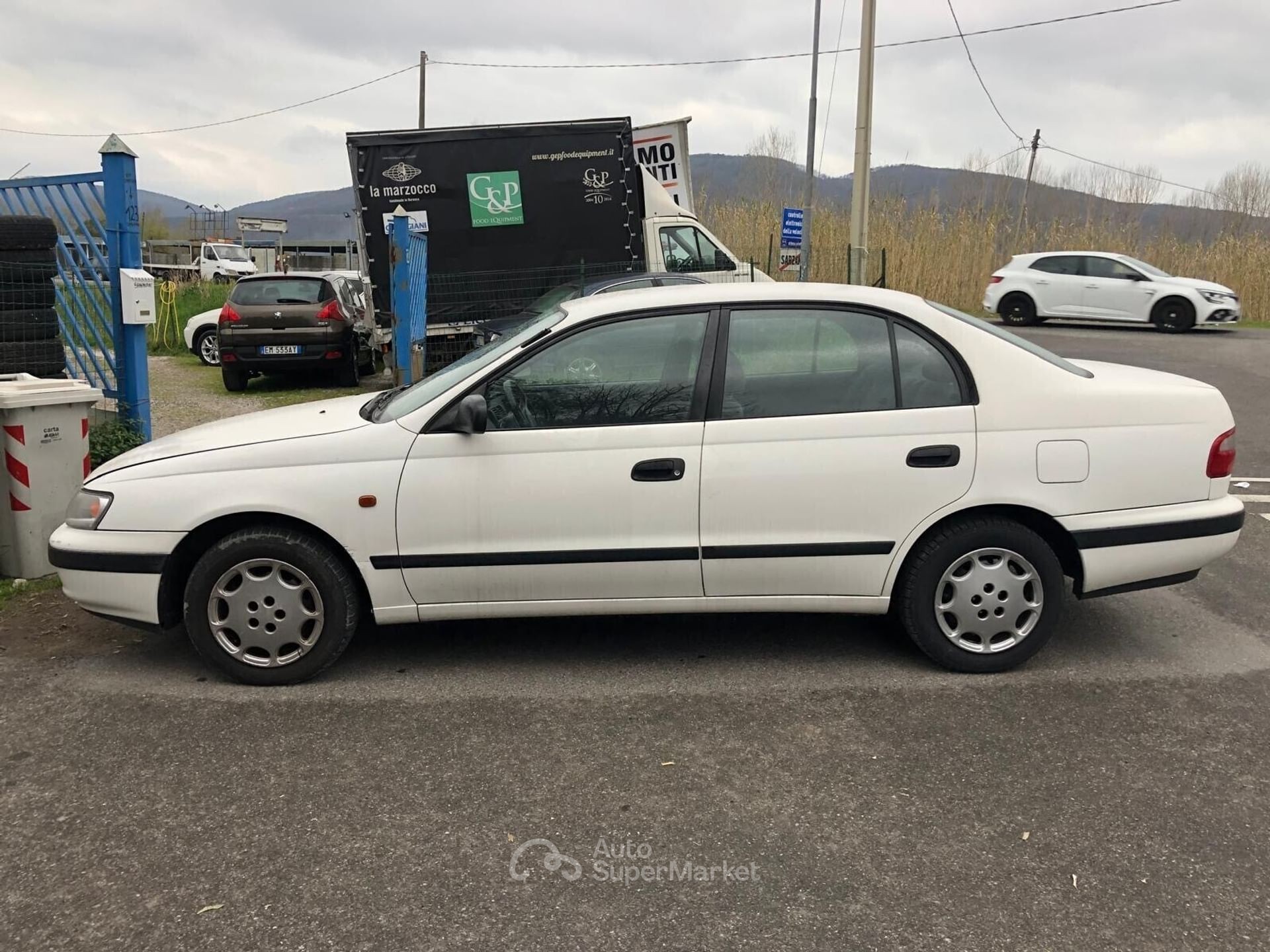 Toyota Carina E
