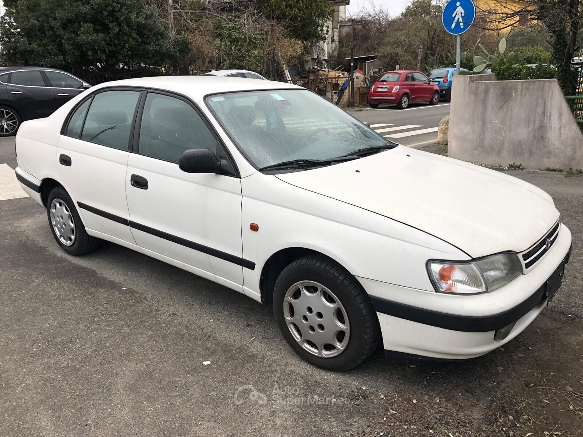 Toyota Carina E