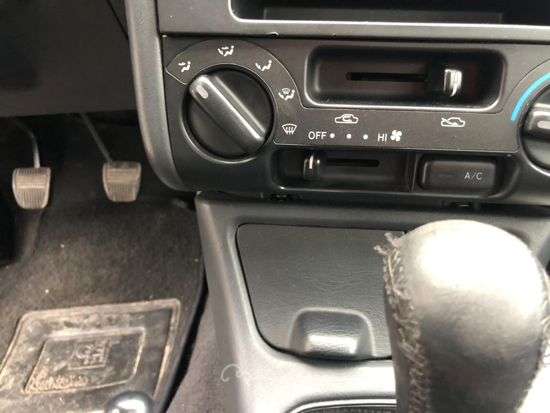 Toyota Carina E