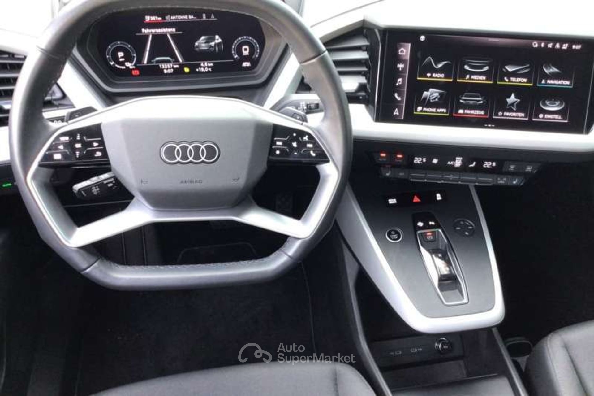 Audi Q4