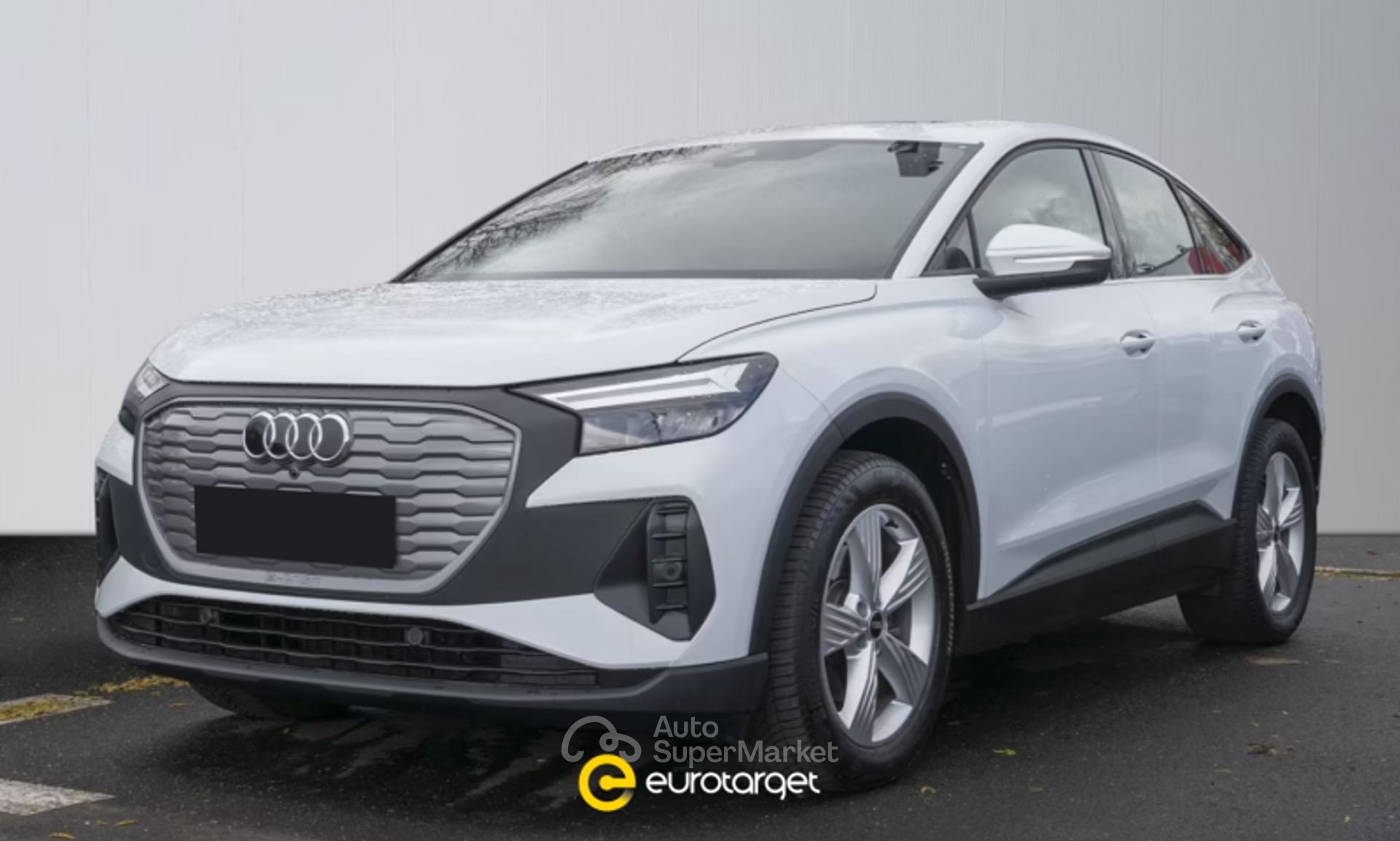 Audi Q4