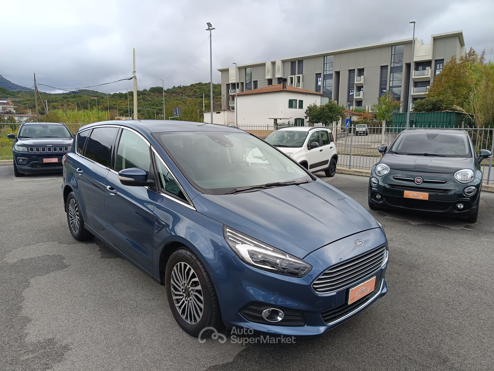 Ford S-Max