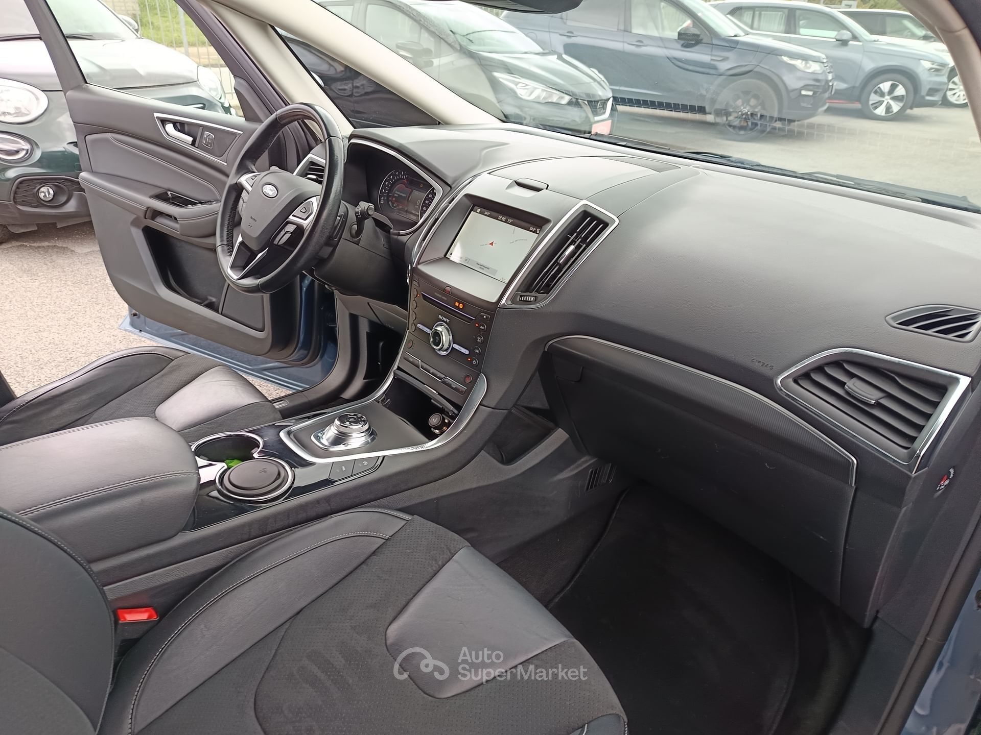 Ford S-Max