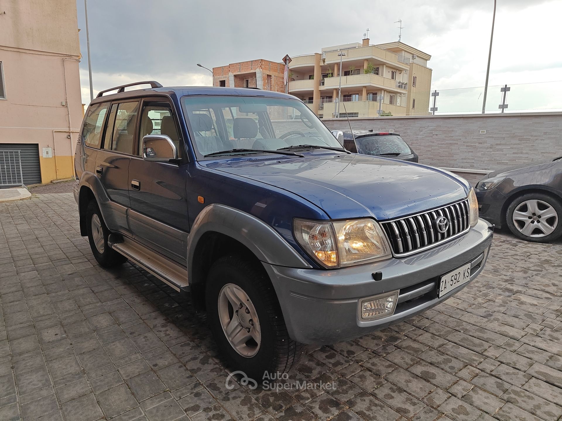 Toyota Land Cruiser