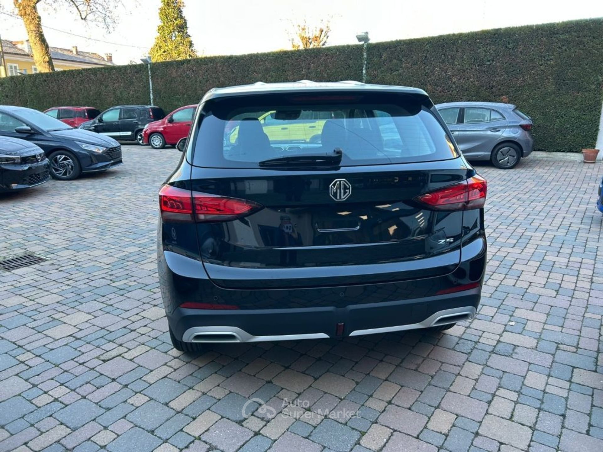MG ZS
